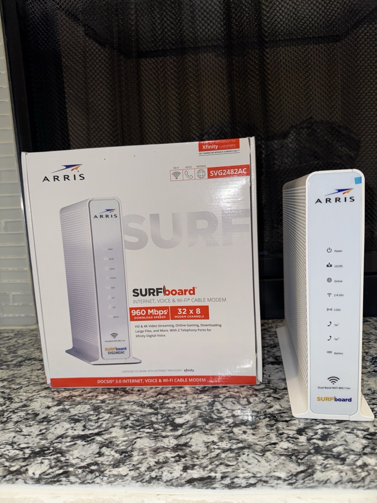 ARRIS SURFboard SVG2482AC DOCSIS 3.0 Wi-Fi Voice Modem Router 4-Port