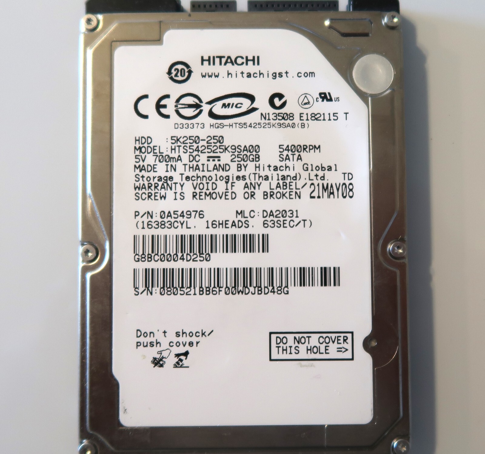 Hitachi HTS542525K9SA00 PN: 0A54976 MLC:DA2031 (080) 250gb 2.5" Sata HDD 2008