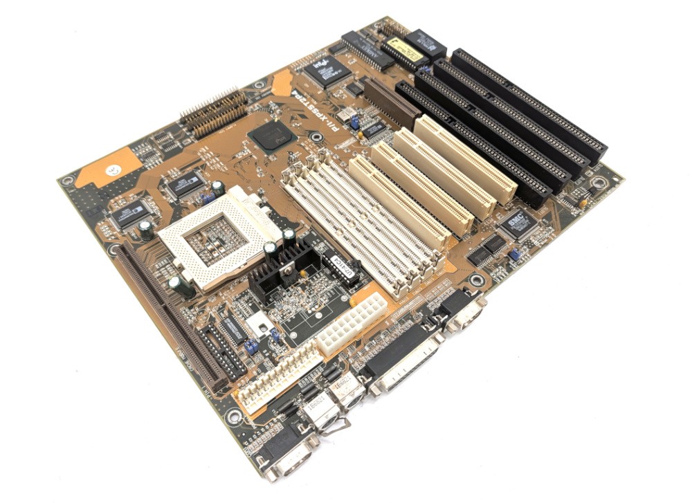 Untested Asus P/I-XP55T2P4 Rev 1.3 Mainboard Socket 7 Motherboard ISA