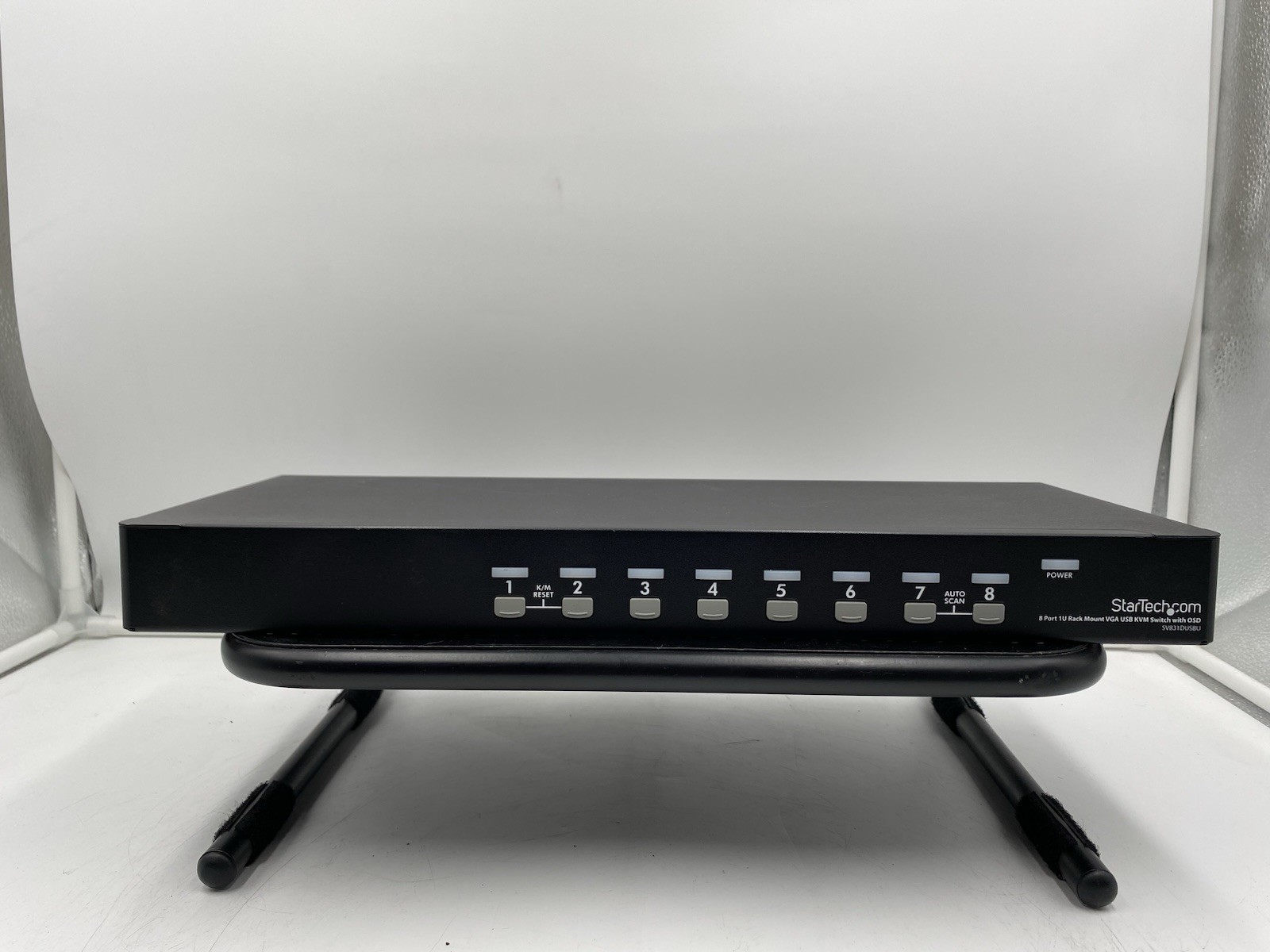 StarTech.com  SV831DUSBU 8-Ports External KVM switch USB