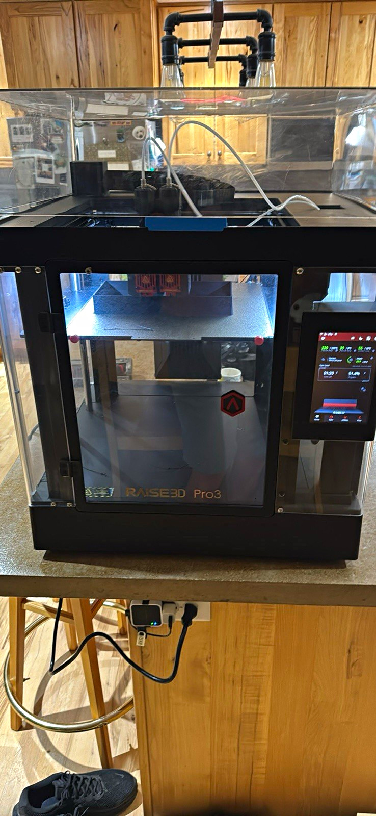 Raise3D Pro3 FFF 3D Printer Dual Extruder Touchscreen Wi-Fi/Ethernet 300mm