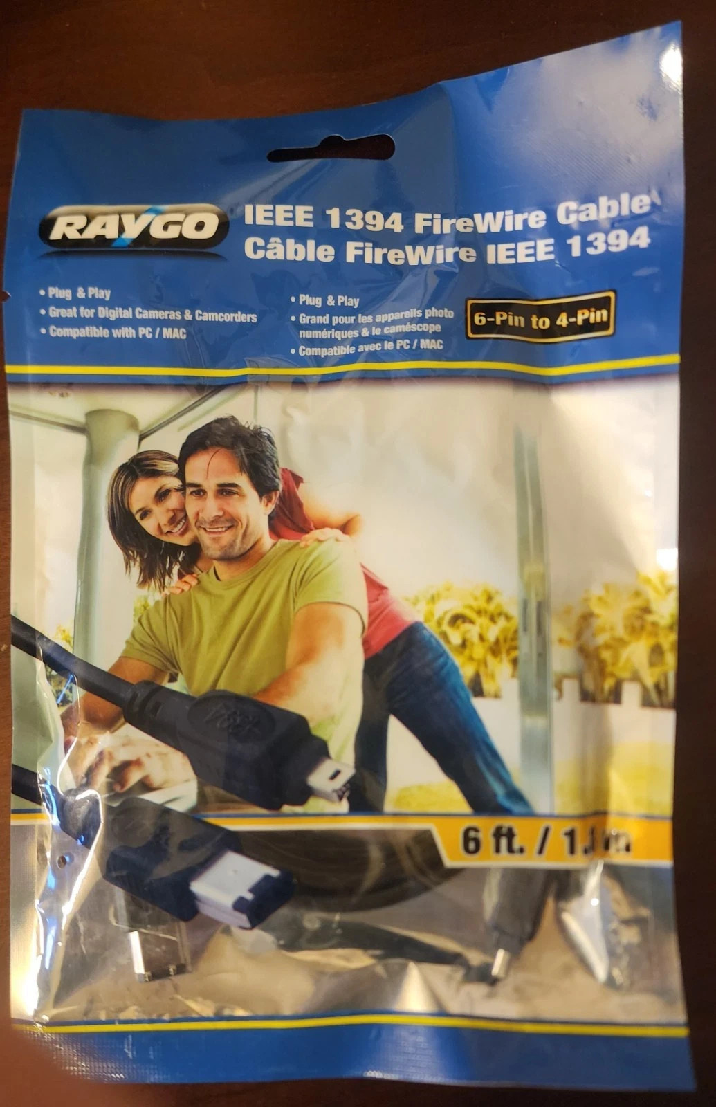 RAYGO IEEE 1394 FireWire Cable 6-Pin to 4-Pin 6 ft. NEW