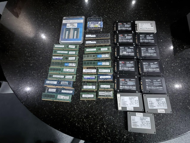 HUGE USED COMPUTER LOT  128 GB DDR3 RAM AND 4,646 GB SSD HARD DRIVES ALL TESTED