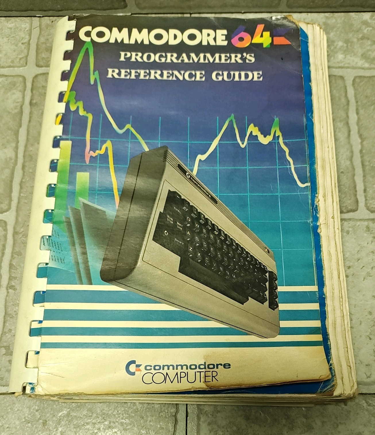 Commodore 64 Programmers Reference Guide  Commodore Business Machines Inc 1984