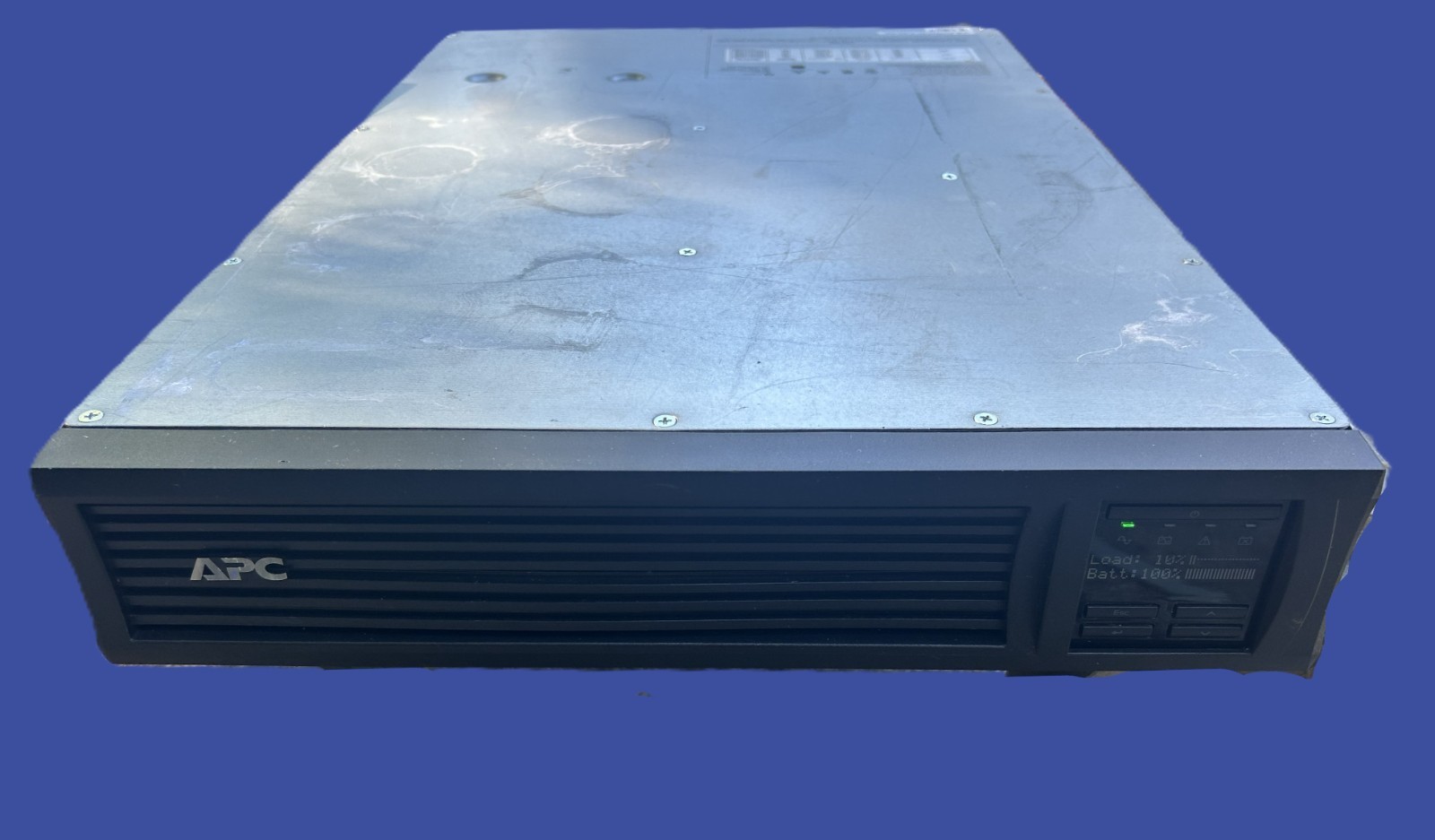 APC SMT3000RM 3000VA 2700W 120V 2U Power Backup With New Batteries