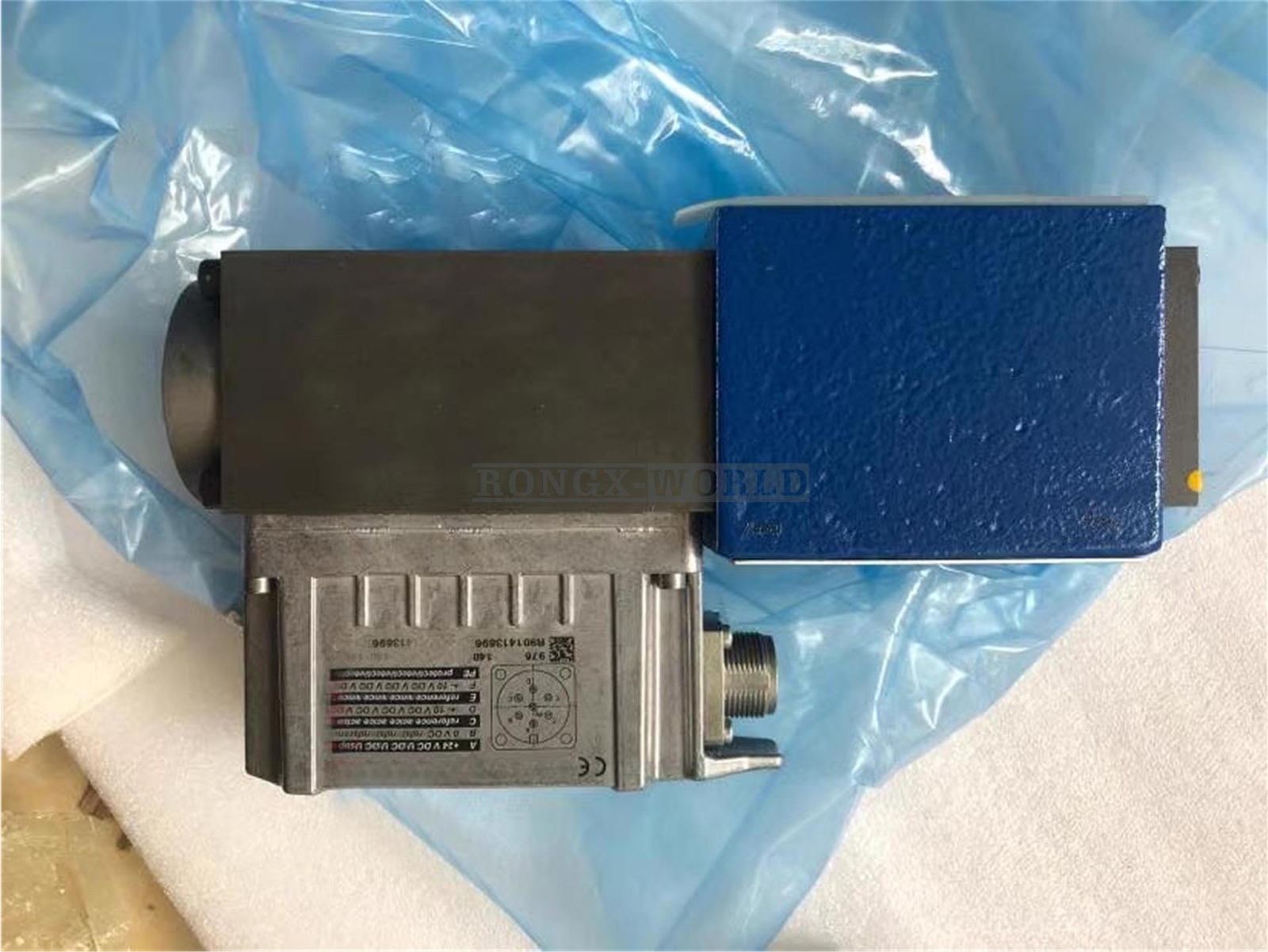 1PCS rexroth proportional valve 4WRPEH10C3B100L-3X/M/24A1 R901493886