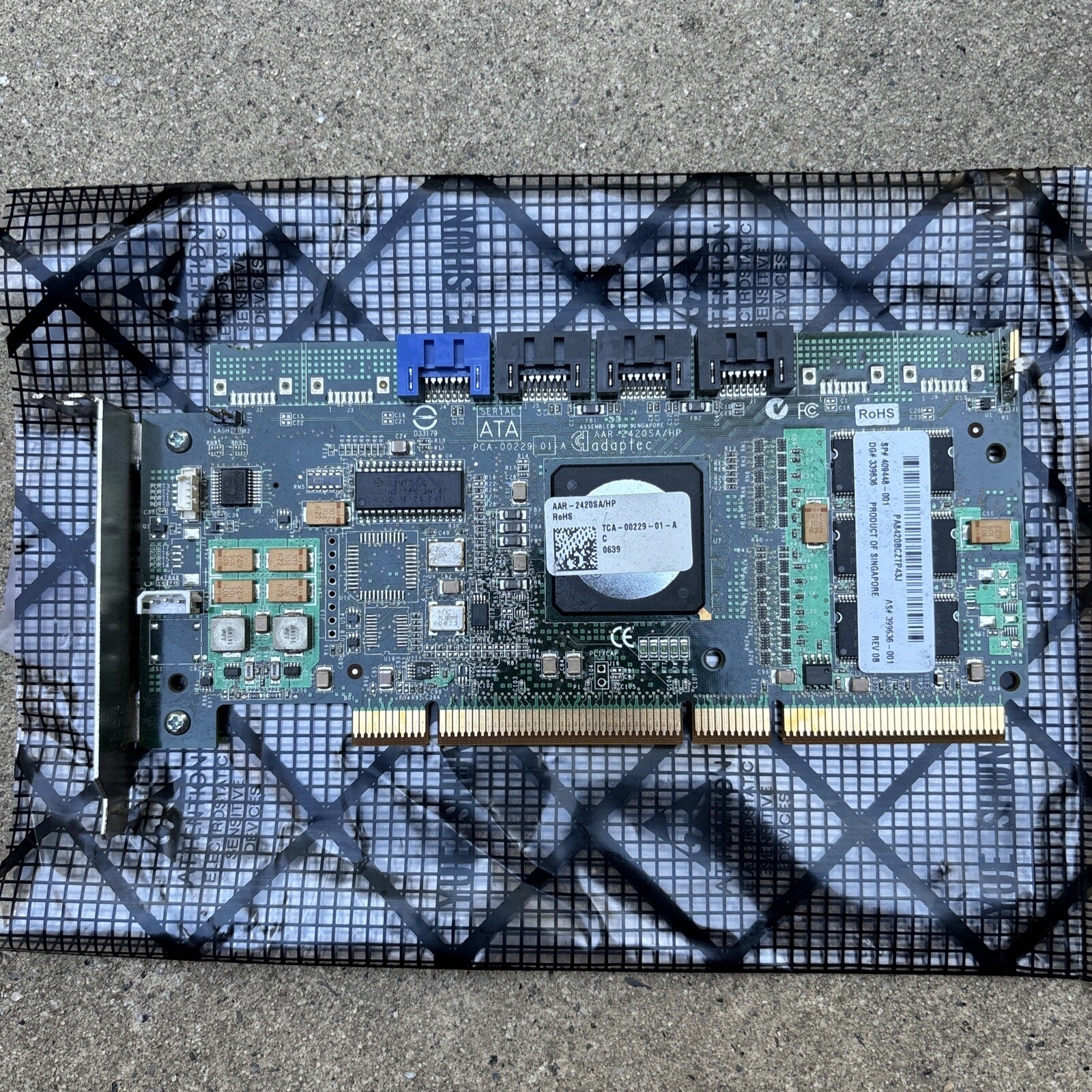 ATA Adaptec AAR-2420SA/HP 4-Port PCI-X SATA Raid Controller Card