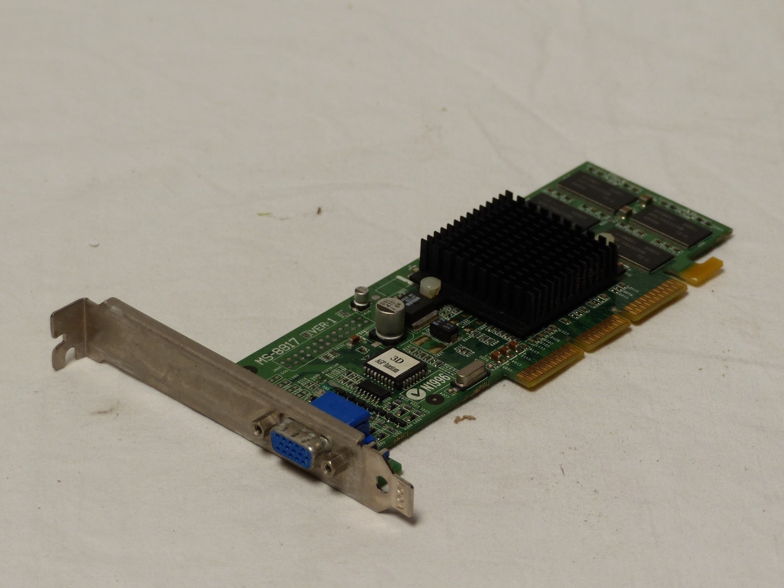 MSI MS-8817 AGP VIDEO CARD VINTAGE VGA NVIDIA GeForce2 MX
