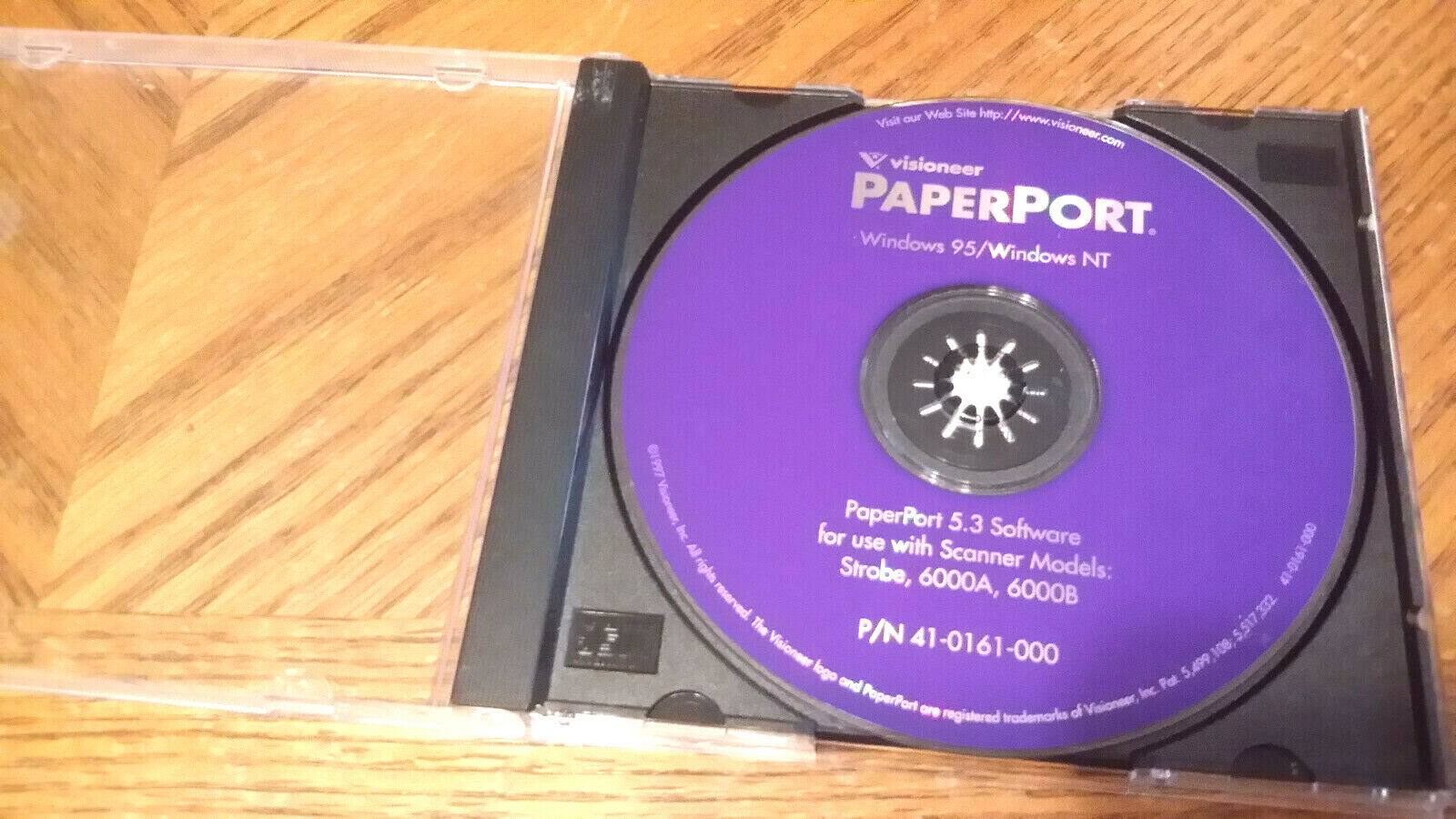 Visioneer PaperPort 1997 Windows 95/NT 5.3 Software (Sold As A Replacement Disc)