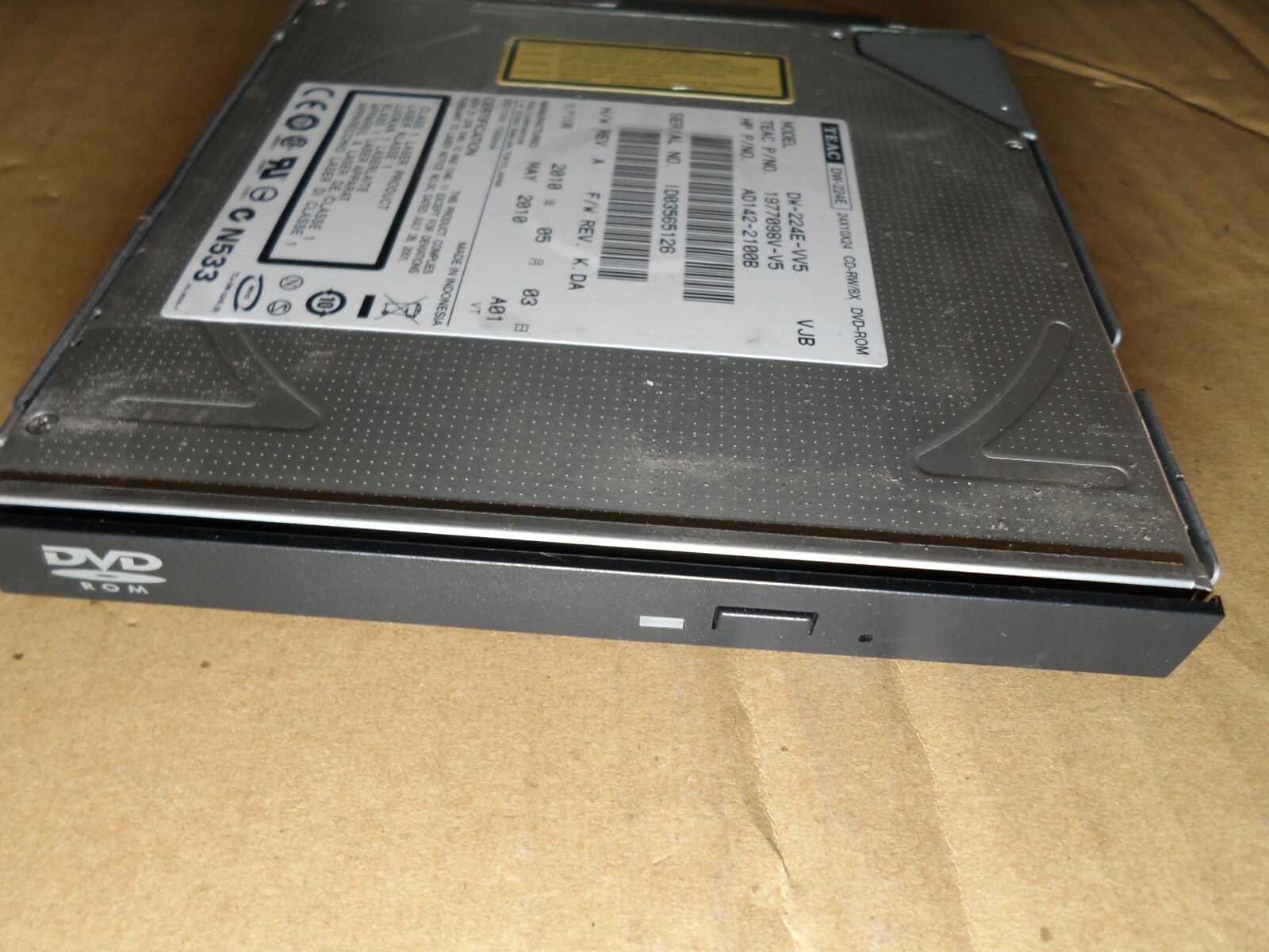 HPE DVD-ROM RX2660  RX3600 and INTEGRITY RX6600 AD142-2100B