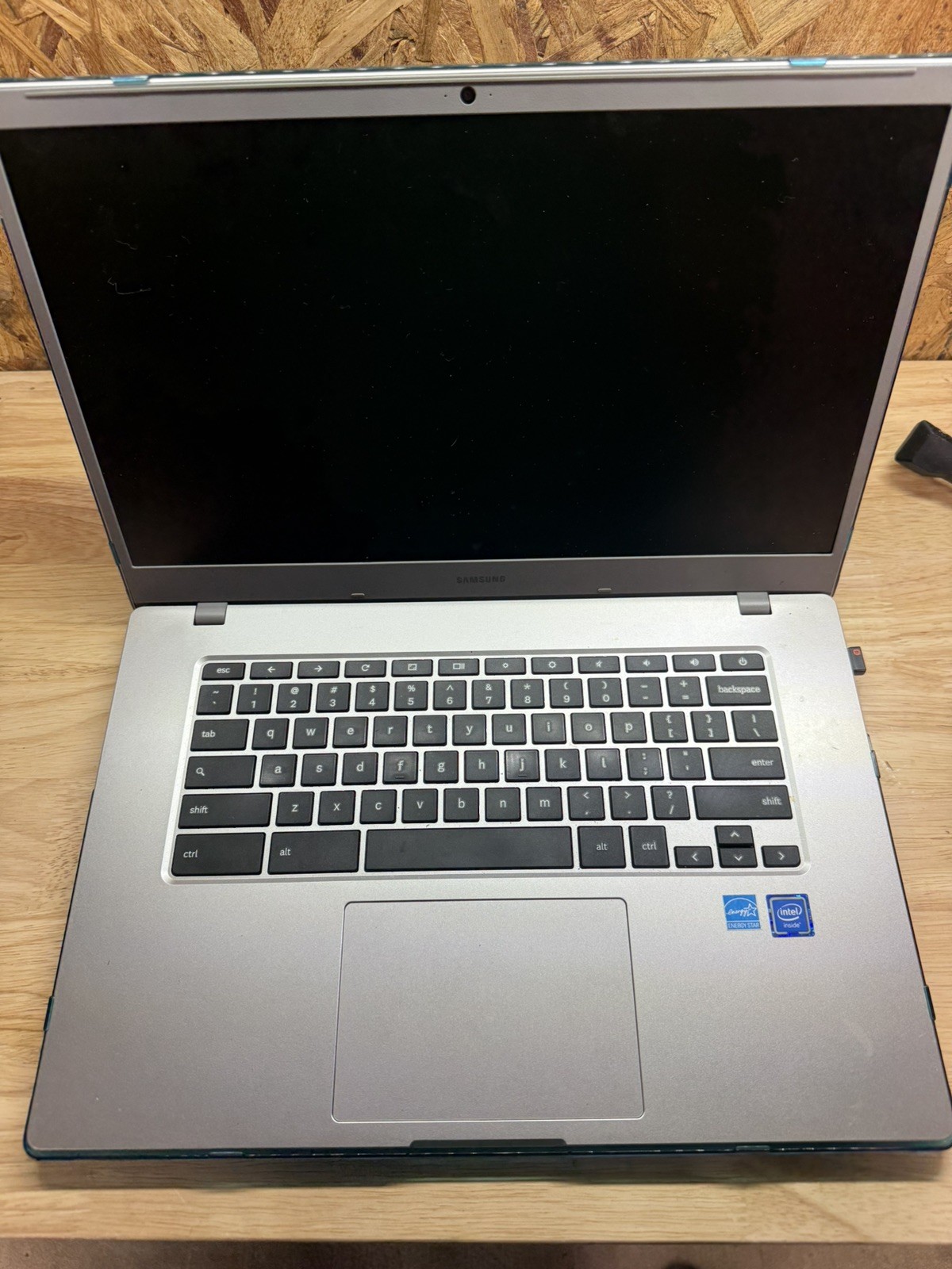 Samsung Chromebook XE350XBA Laptop 15.6" 4GB Ram 32GB Chrome OS