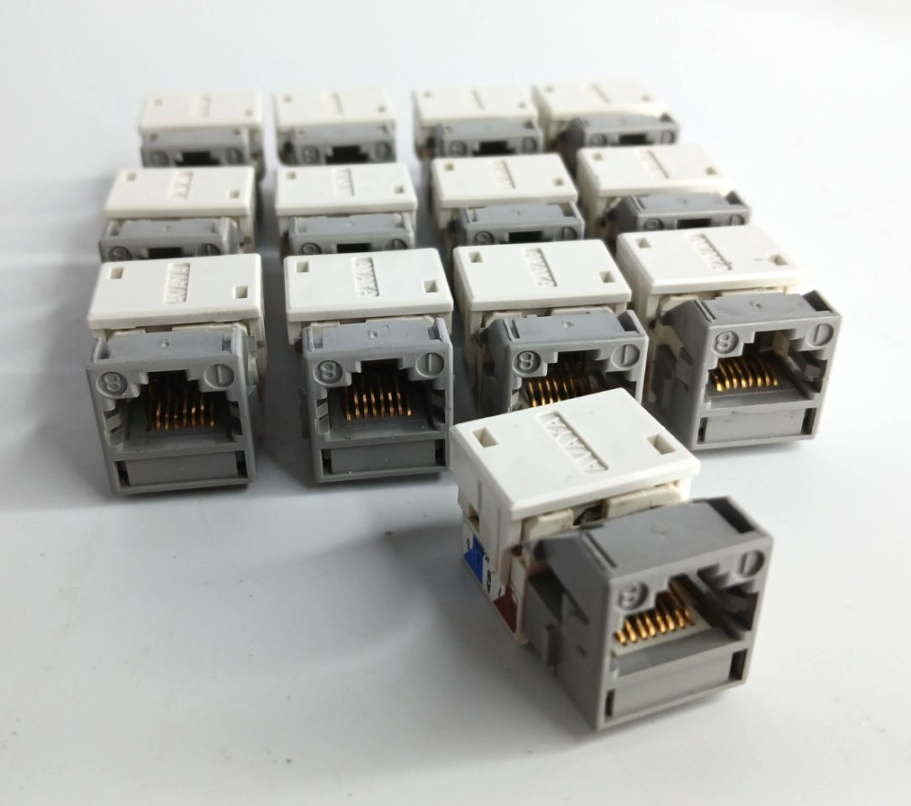13 AVAYA / CommScope SYSTIMAX MGS300-23GB1 Dark Gray GigaSPEED XL Cat6 Jacks