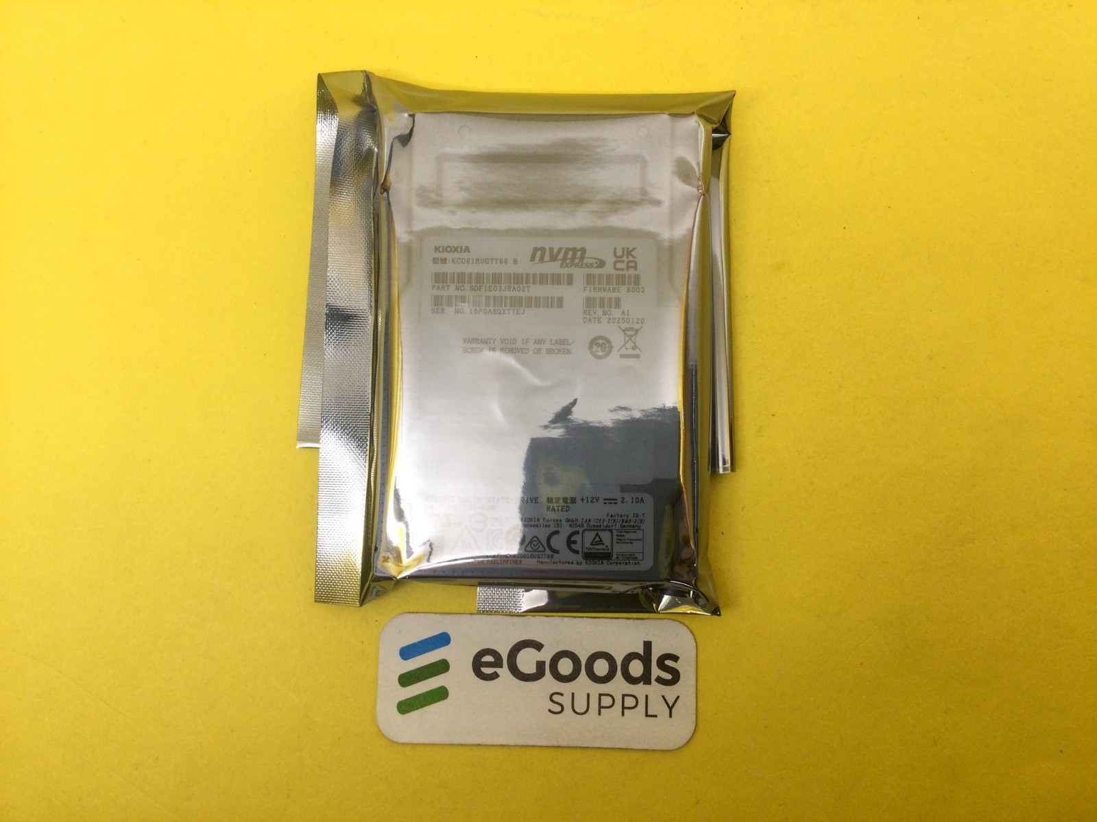 KIOXIA CD8-R Series 7.68TB PCIe 4.0 NVMe 2.5in U.2 SSD KCD81RUG7T68 NEW