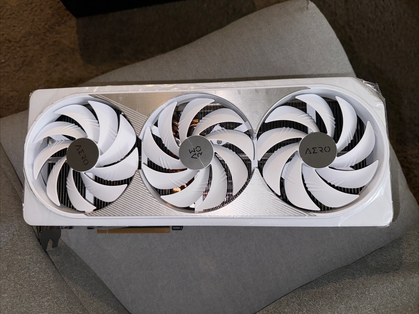 *Clearance* Gigabyte RTX 4090 Aero GPU (No Core & VRAM)  *AS IS*
