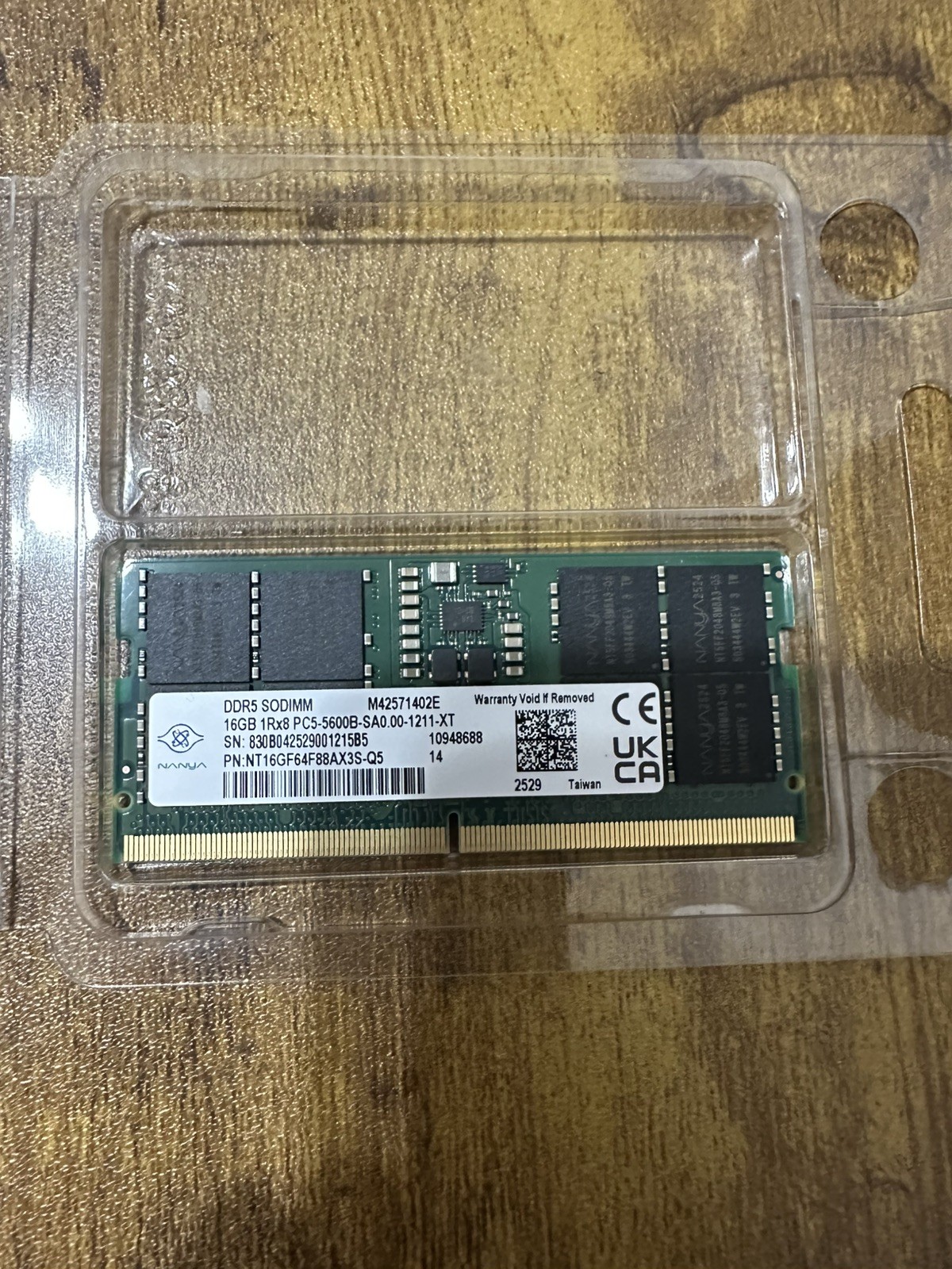 Nanya 16GB DDR5 PC5-5600B SO-DIMM NT16GF64F88AX3S-Q5