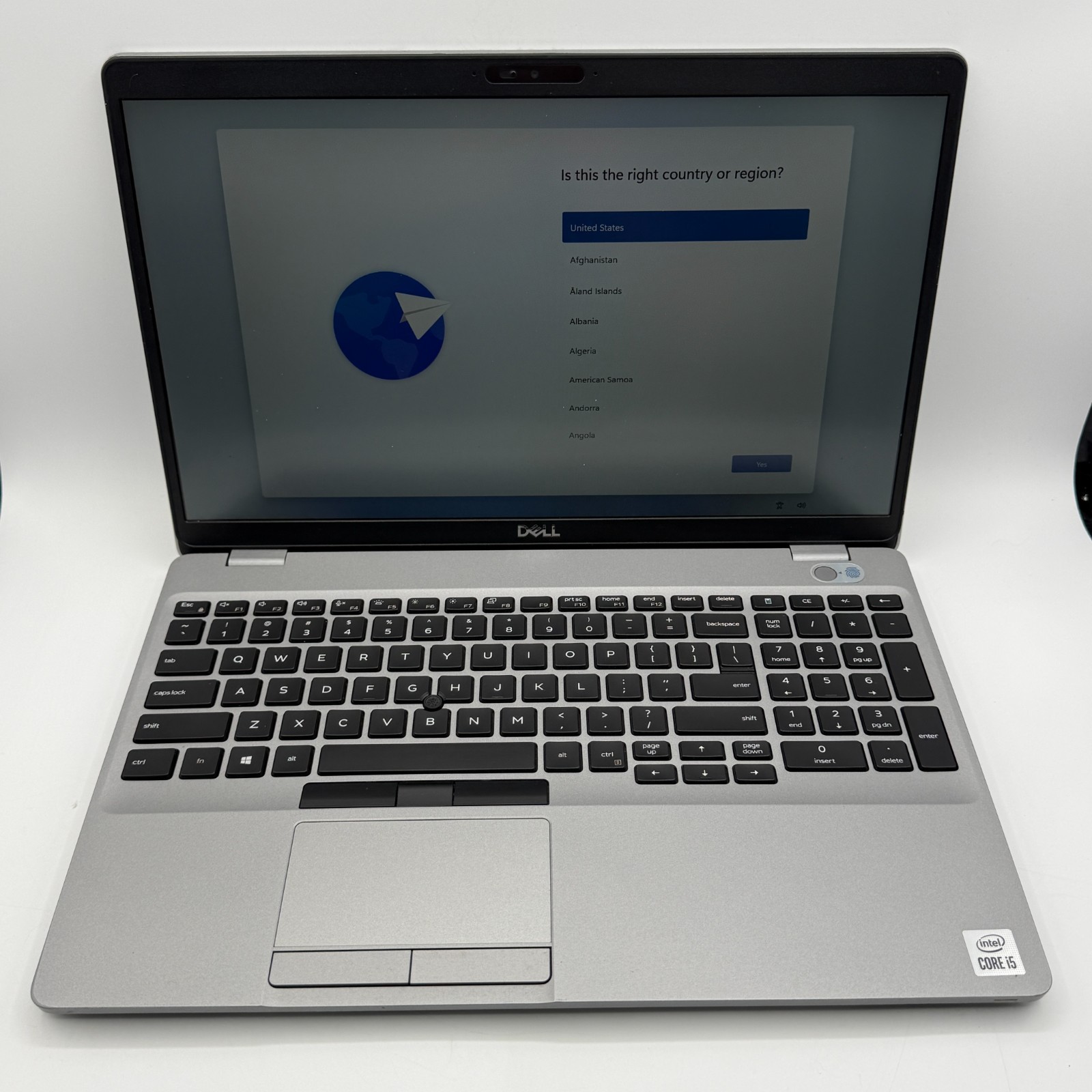 Dell Latitude 5511 Laptop i5-10400H 8GB 256GB SSD MX250 Win11 Pro w.AC Batt 38%