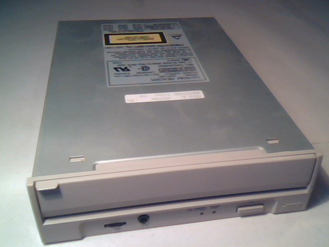 CD-ROM Drive NEC CDR-260  ** 8-bit IDE  Interface  **  vintage 1994
