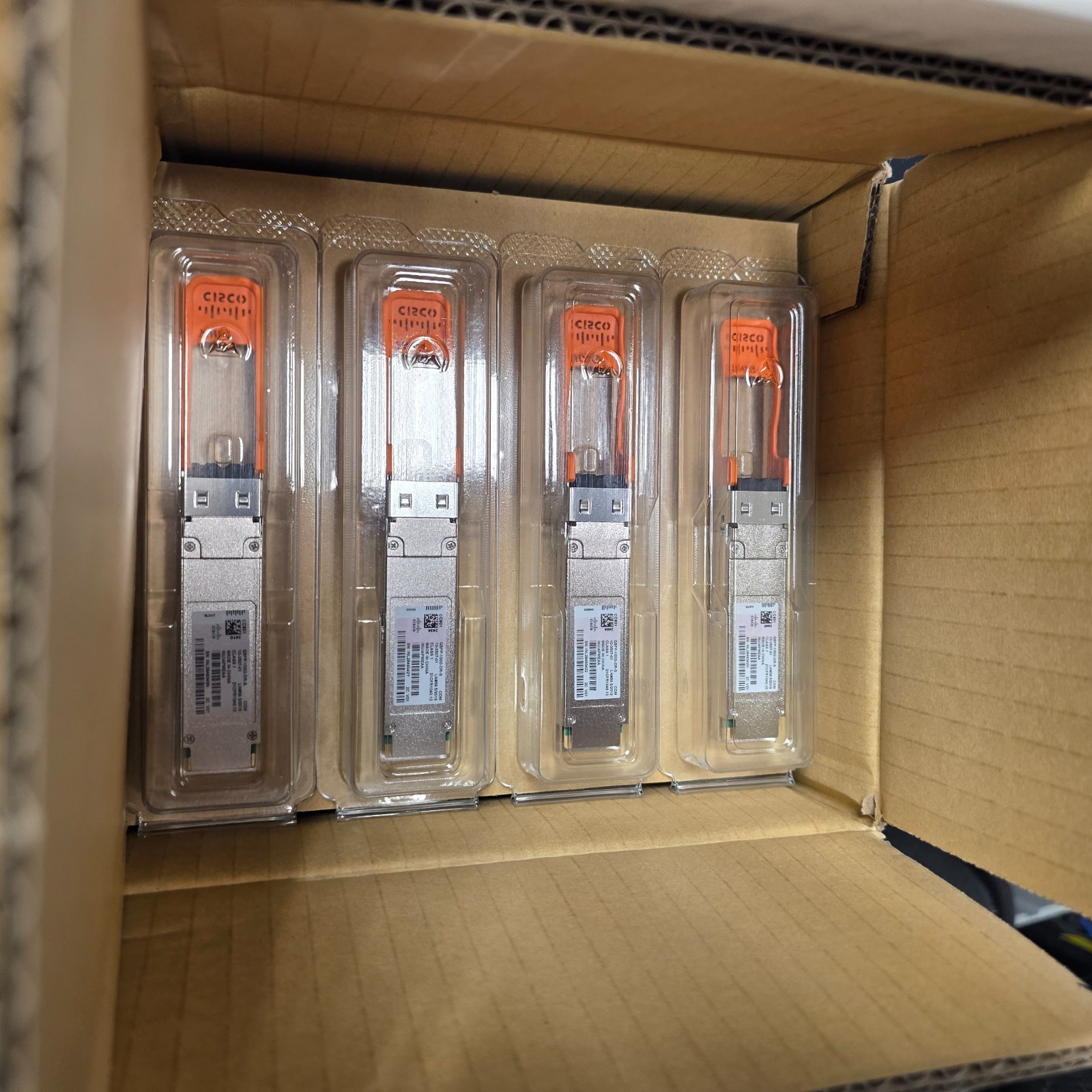 Cisco QSFP-100G-DR-S | 100GBASE DR QSFP Transceiver 500m over SMF | 10-3507-01