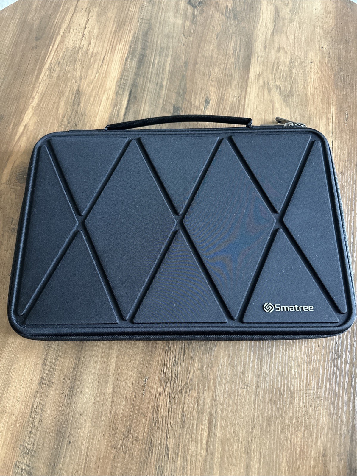Smatree Hard EVA Protective Case for 16.2 inch Apple MacBook Pro 2026 M5