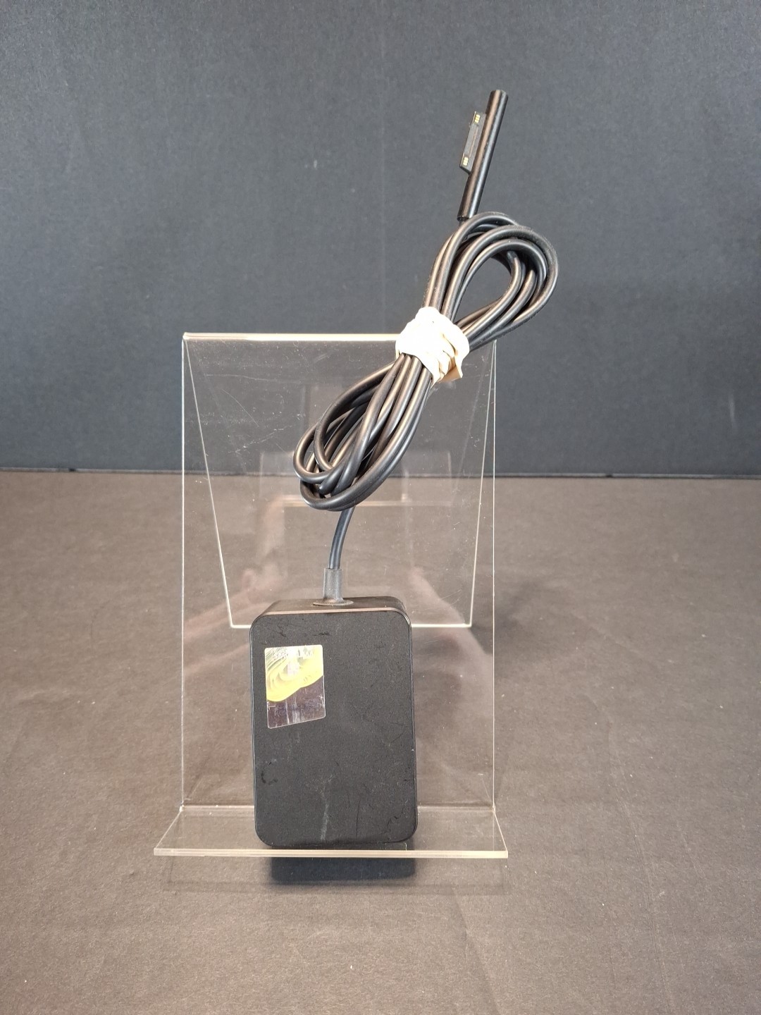 Microsoft Genuine OEM 24W Power Supply Charger Wall  Model 1735