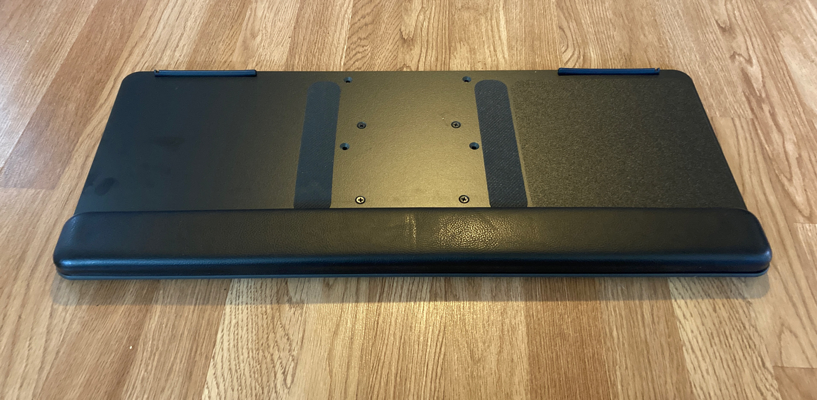 Used ESI Edge Ergo PL003-25 Rectangle Platform, 25"