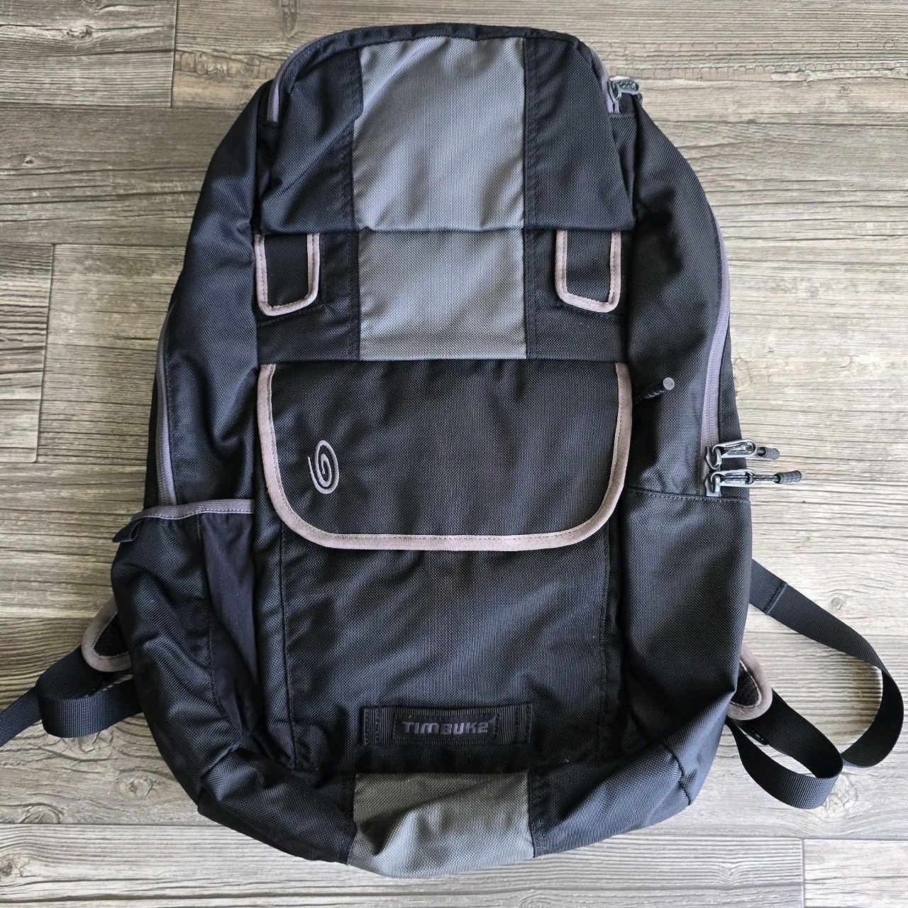 TIMBUK2 Amnesia Black Laptop Padded Backpack Heavy Duty Durable GUC
