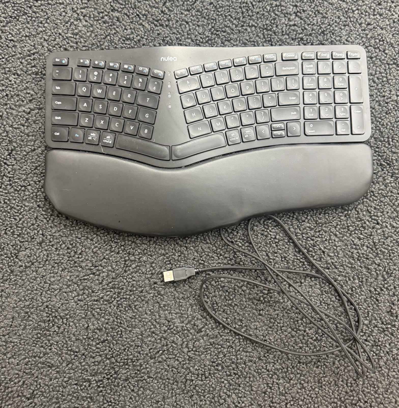 Nulea HD315 Wireless Ergonomic Keyboard w/ Wrist Wrest Numeric Keypad