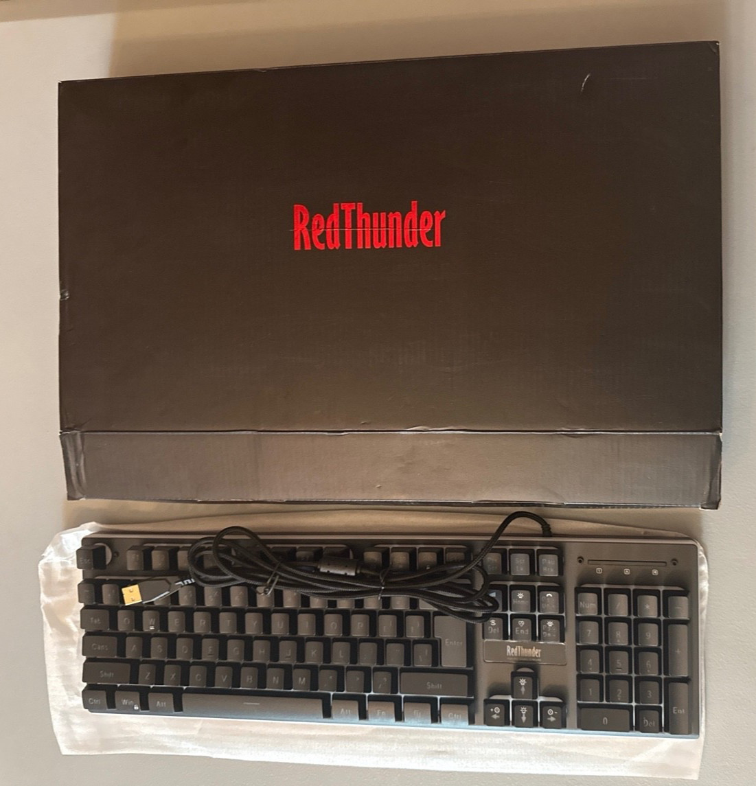 RedThunder Gaming Keyboard Wired RGB Backlit Full Size Mechanical Feel Open Box