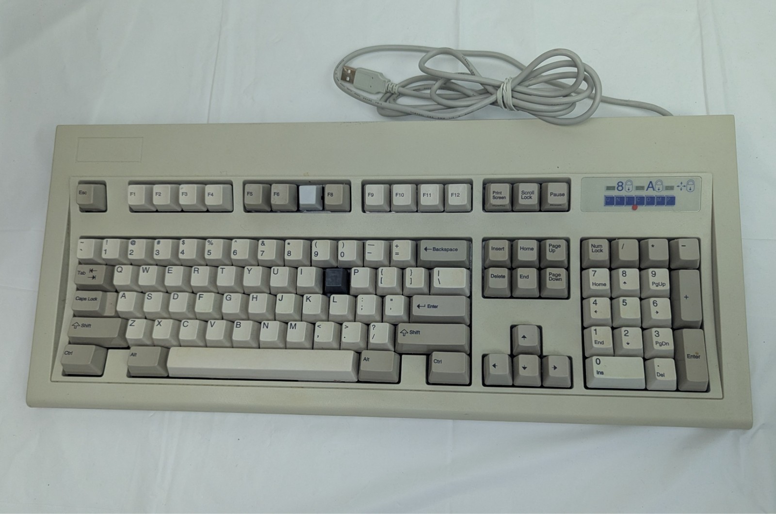 UNICOM USA Original IBM Style Keyboard Beige USB