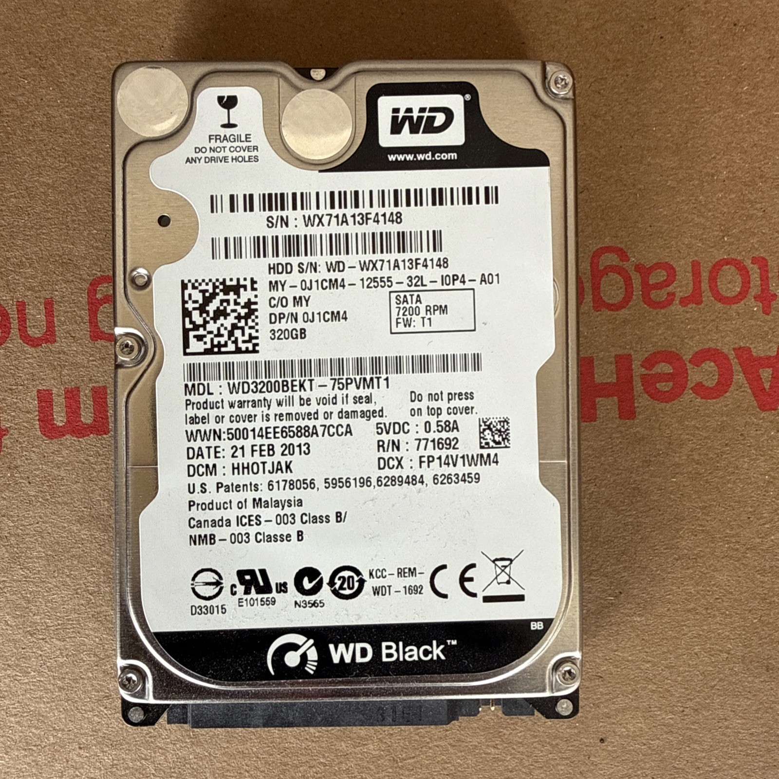 Western Digital 320GB WD3200BEKT, 2.5" SATA 7200 RPM