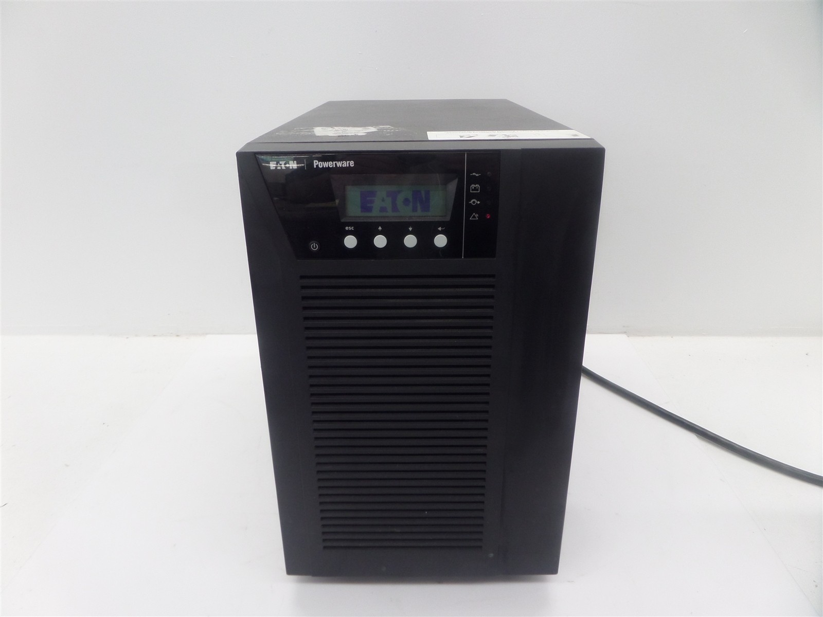 Eaton PowerWare 9130 Tower UPS Surge Protector PW9130G3000T - No Batteries