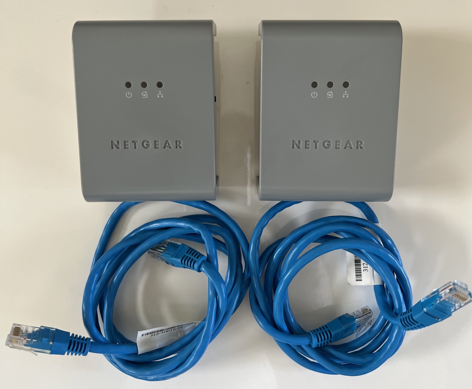 Netgear XAV101 Powerline AV Ethernet Adapter 200 Mbps / Tested - Works / 2-PACK