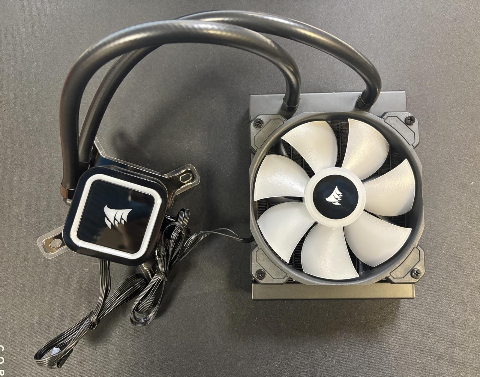 CORSAIR H60x RGB ELITE 120mm Liquid CPU Cooler (AIO & Fan Only)