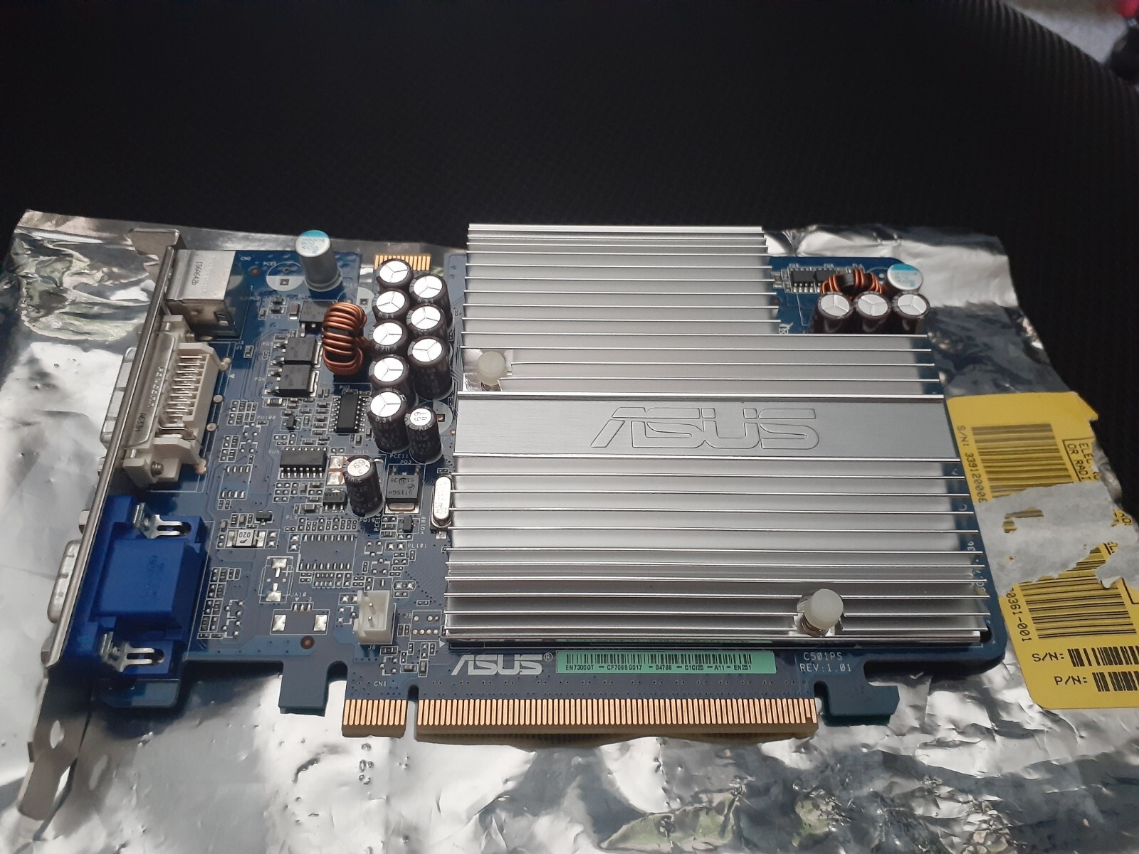 ASUS Graphics Card - EN7300GT/Silent/HTD/256M/A - Tested and Working Well 