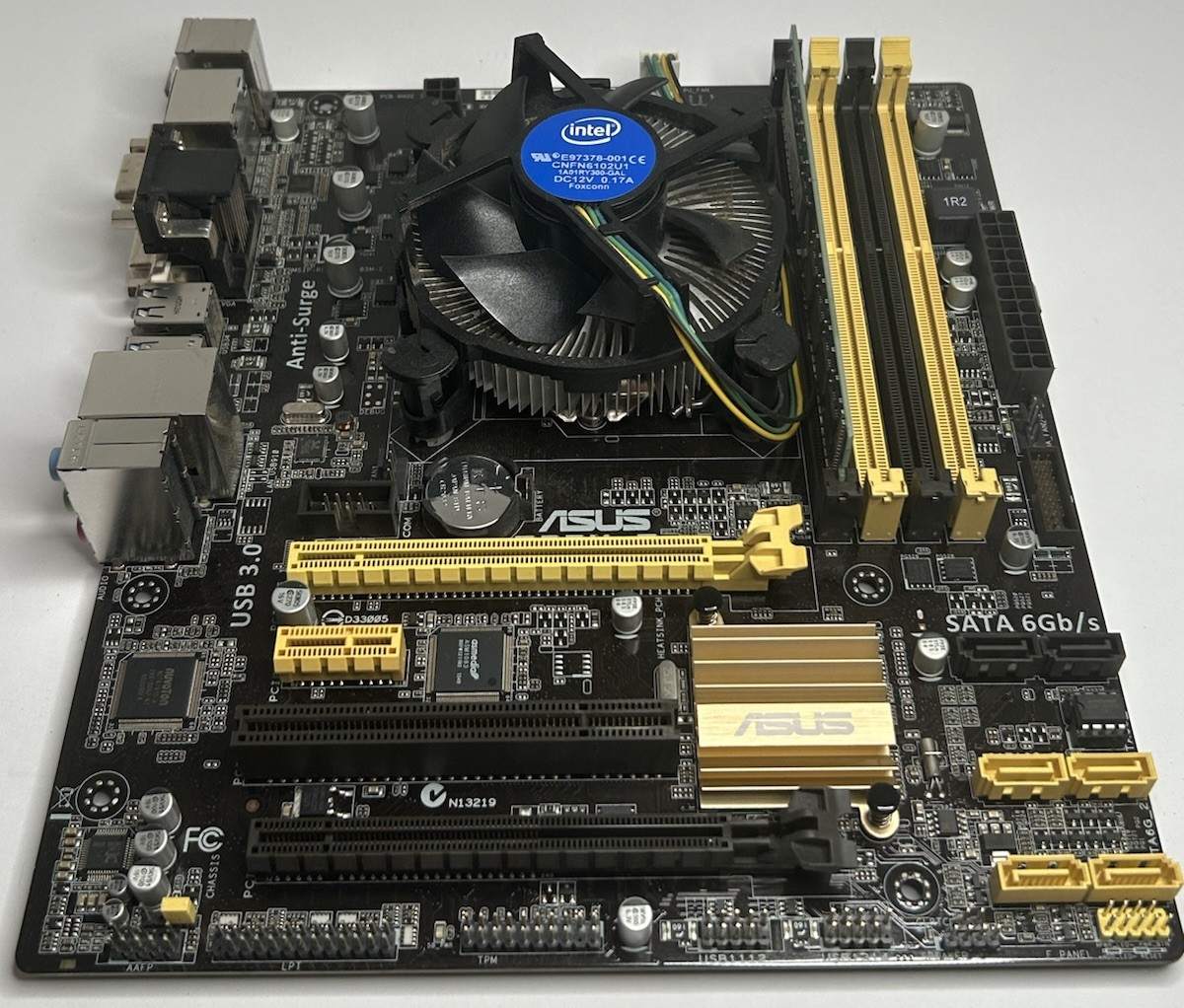 ASUS B85M-E Motherboard LGA1150 Intel CPU DDR3 RAM Cooler Combo