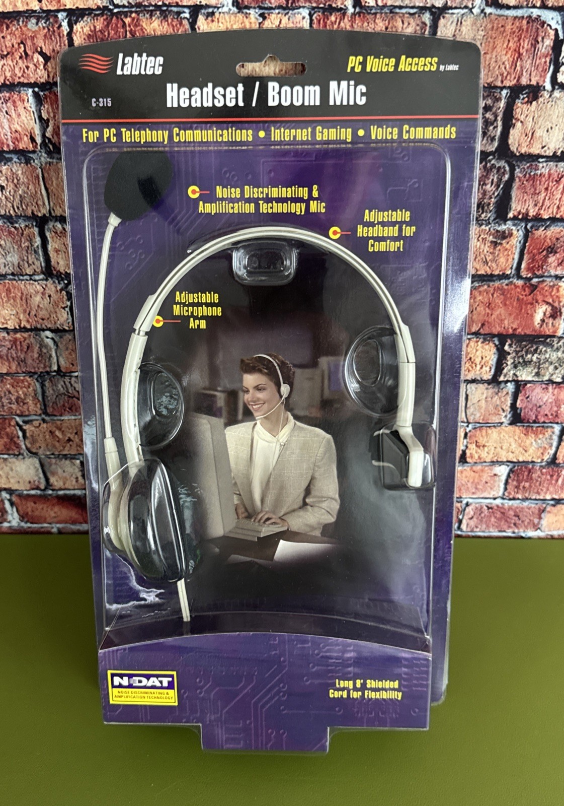 VINTAGE 1996 Labtec C-315 Mono Headset with Boom Microphone/8FT cord /3.5 MM