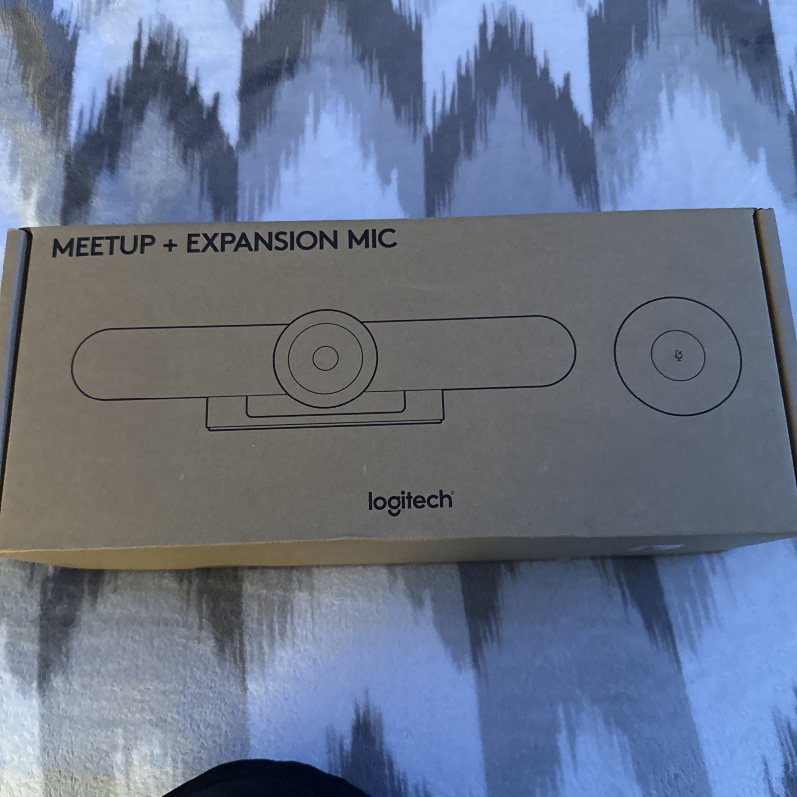 Logitech Meetup 4K ConferenceCam Expansion Mic Video Conferencing 960-001201