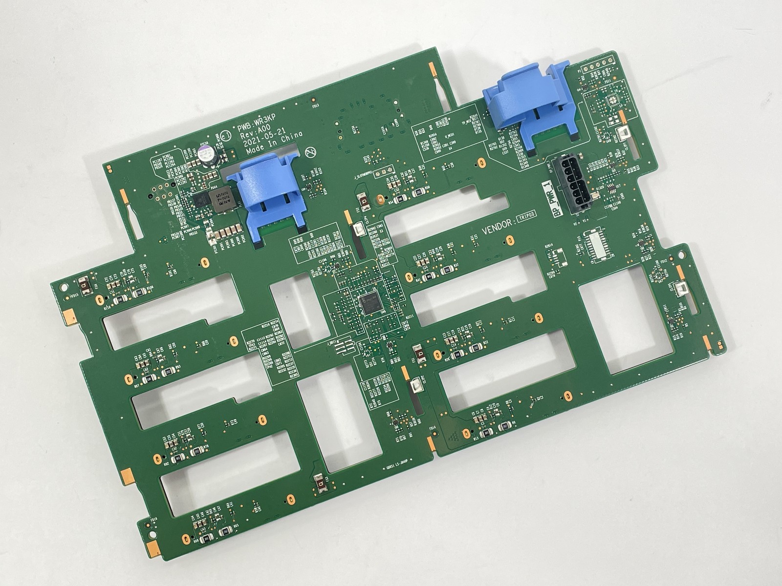 Dell XGXXF 8-Bay 3.5" SAS / SATA Backplane for PowerEdge T350 T360 T550 T560