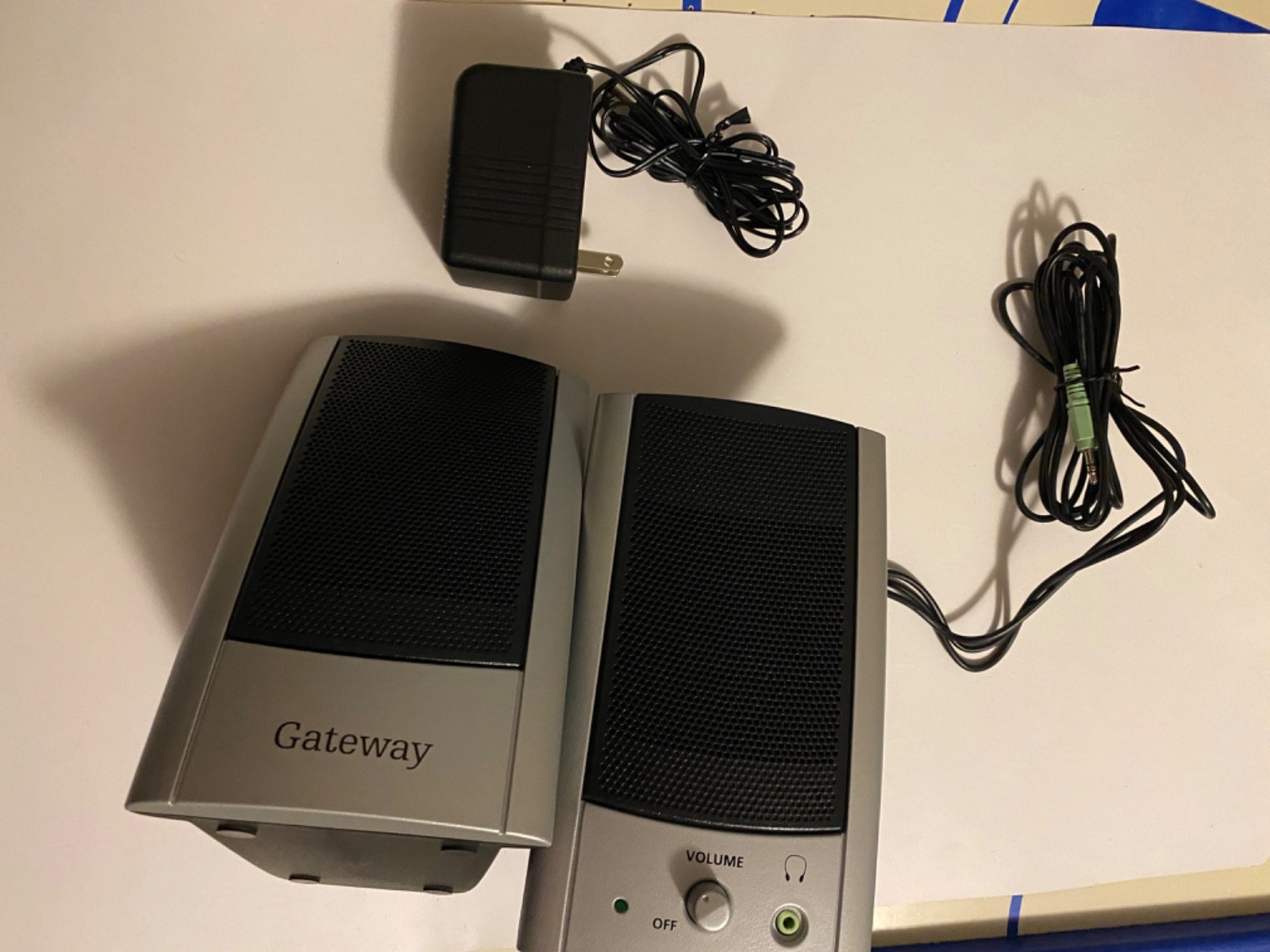 Gateway Diamond Audio Model G-Max 2000 Speakers NEW