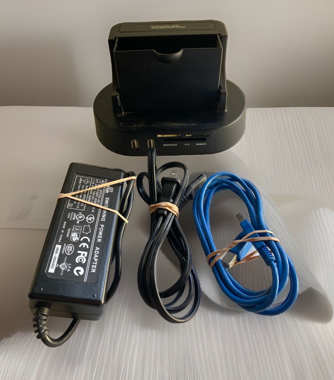 Cables Unlimited Desktop HDD Dock USB-2155 USB 2.0