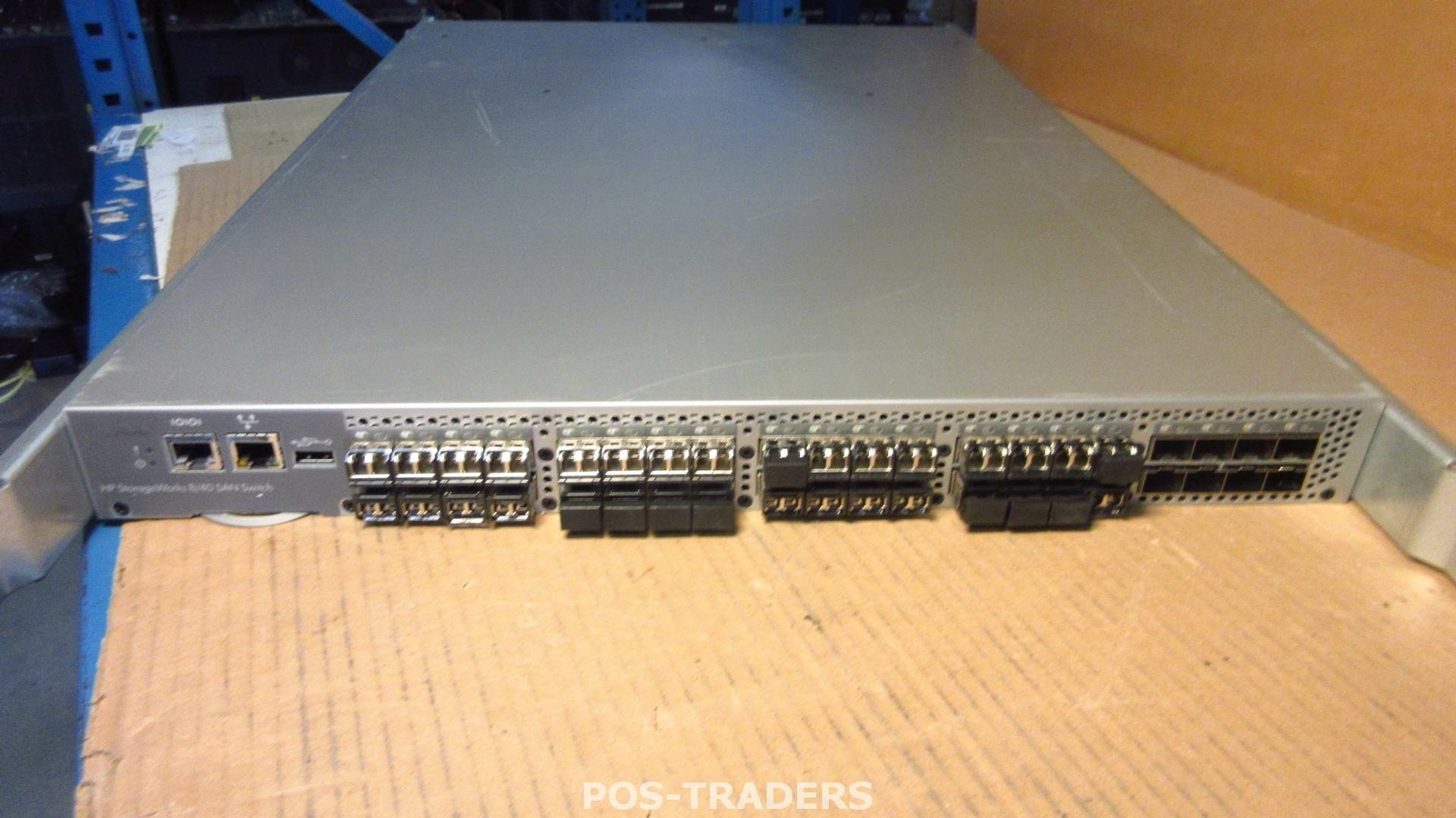 HP AM869A StorageWorks 8/40 Base SAN Switch - 24 Ports 8.5Gbps INCL 32x SFP'S