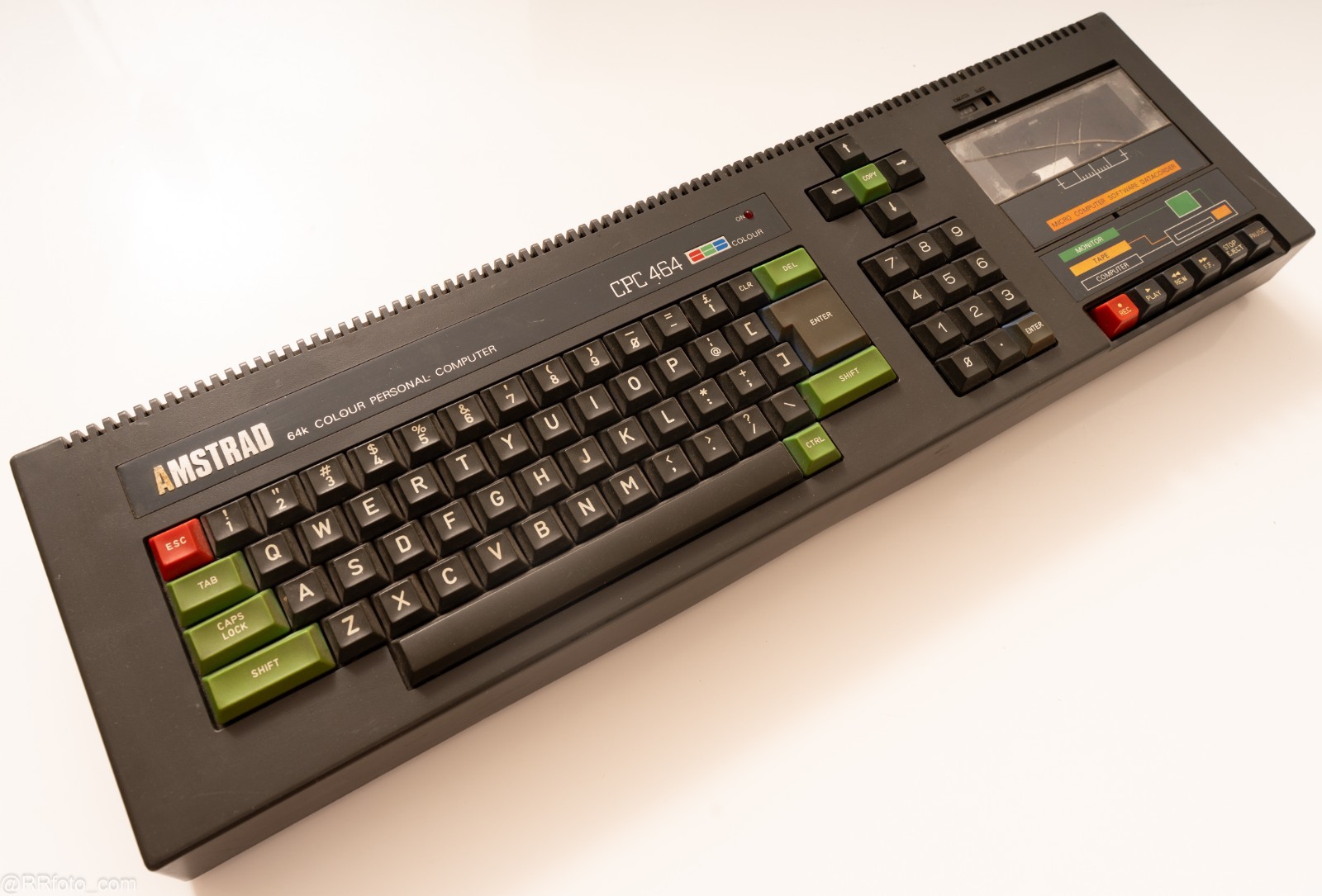 AMSTRAD CPC 464 64k COLOUR PERSONAL COMPUTER Z80 4MHz from 1984