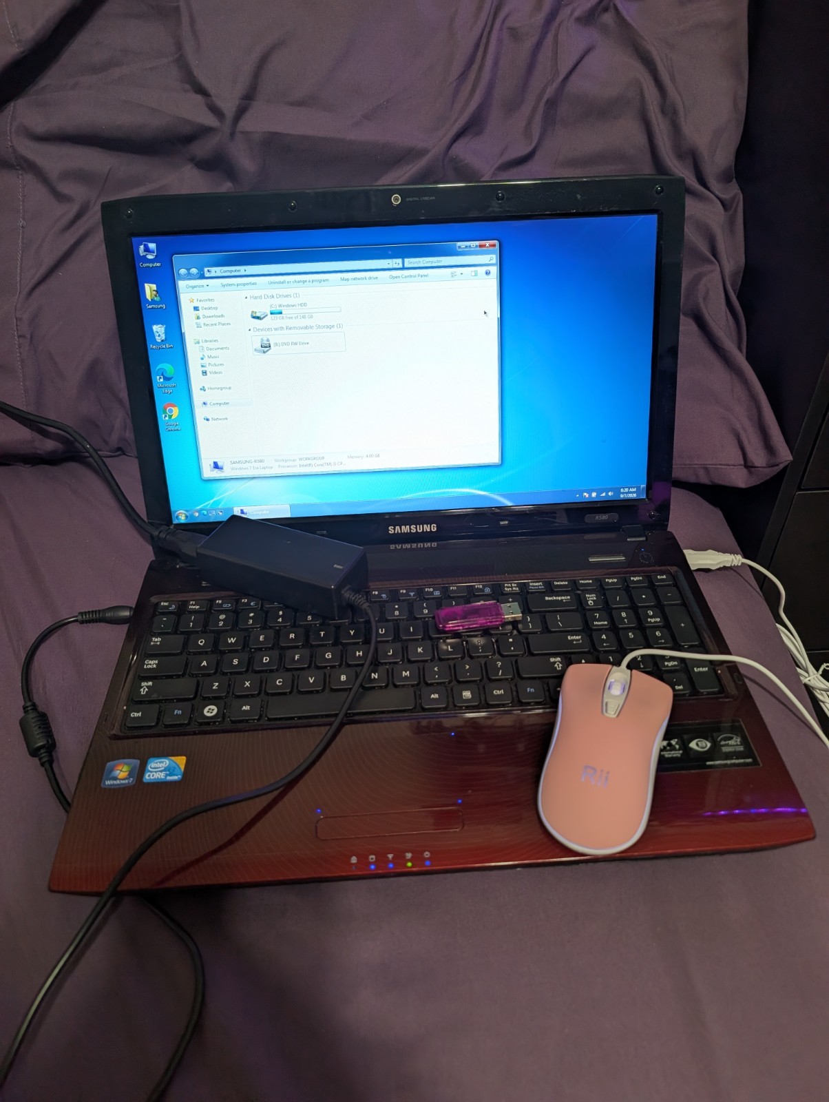 Windows 7 Laptop: Samsung NP-R580 - Bundle: Graphics Tablet & Echo Dot