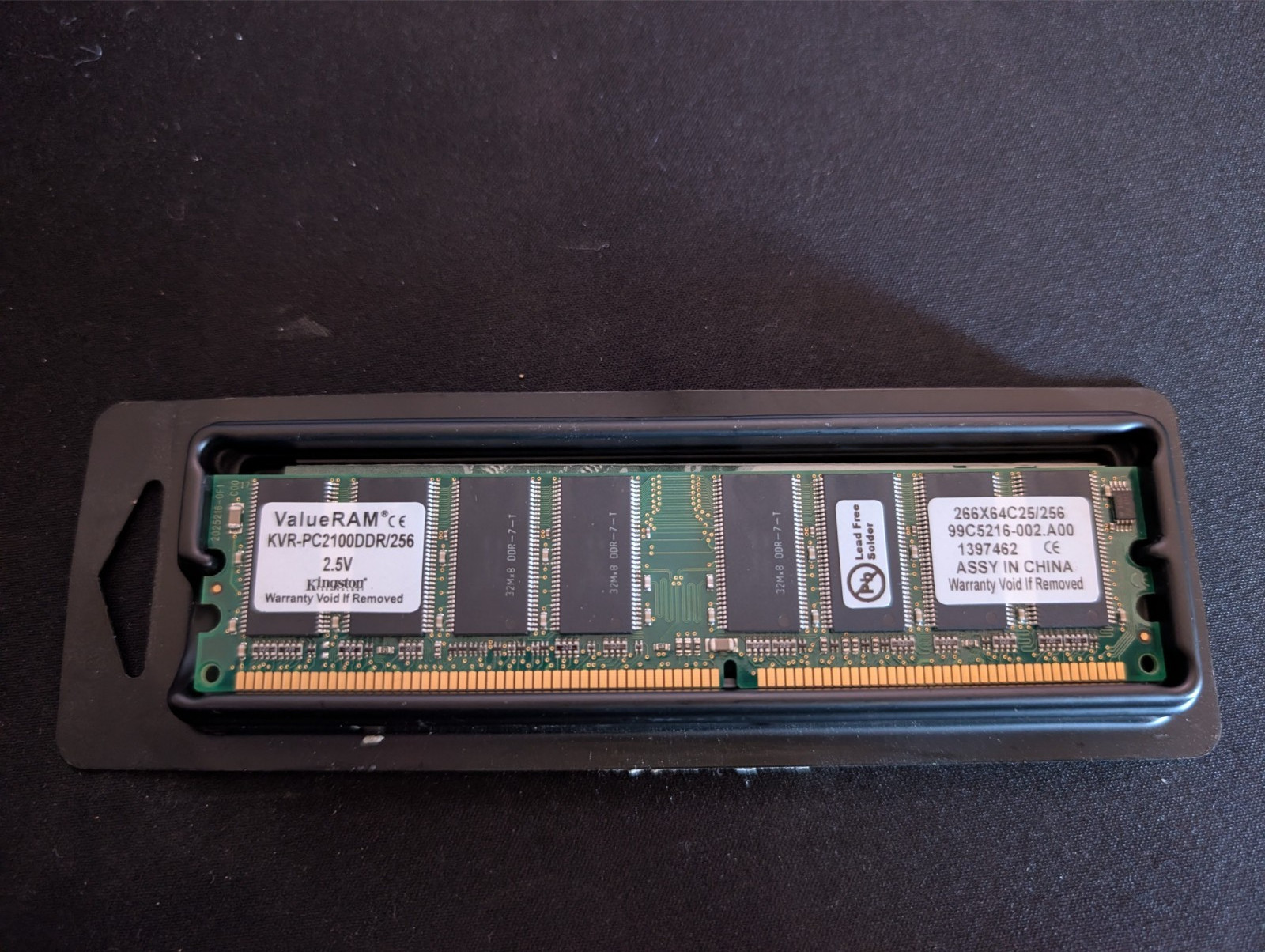Kingston ValueRAM 256MB PC2100 DDR 266MHz 184-Pin DIMM KVR-PC2100DDR/256