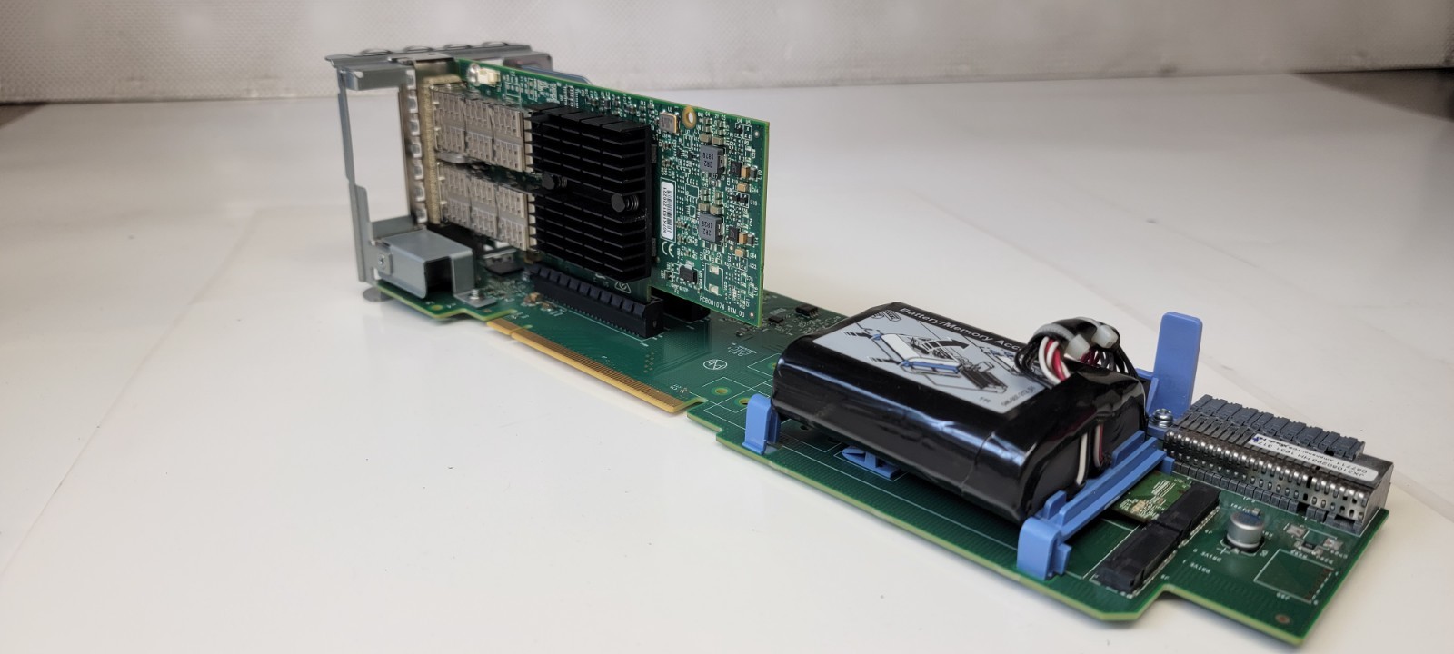 Dell EMC Isilon Gen 6 Riser 303-337-000D-01 w/ 64GB M.2 SSD CX354A & Battery