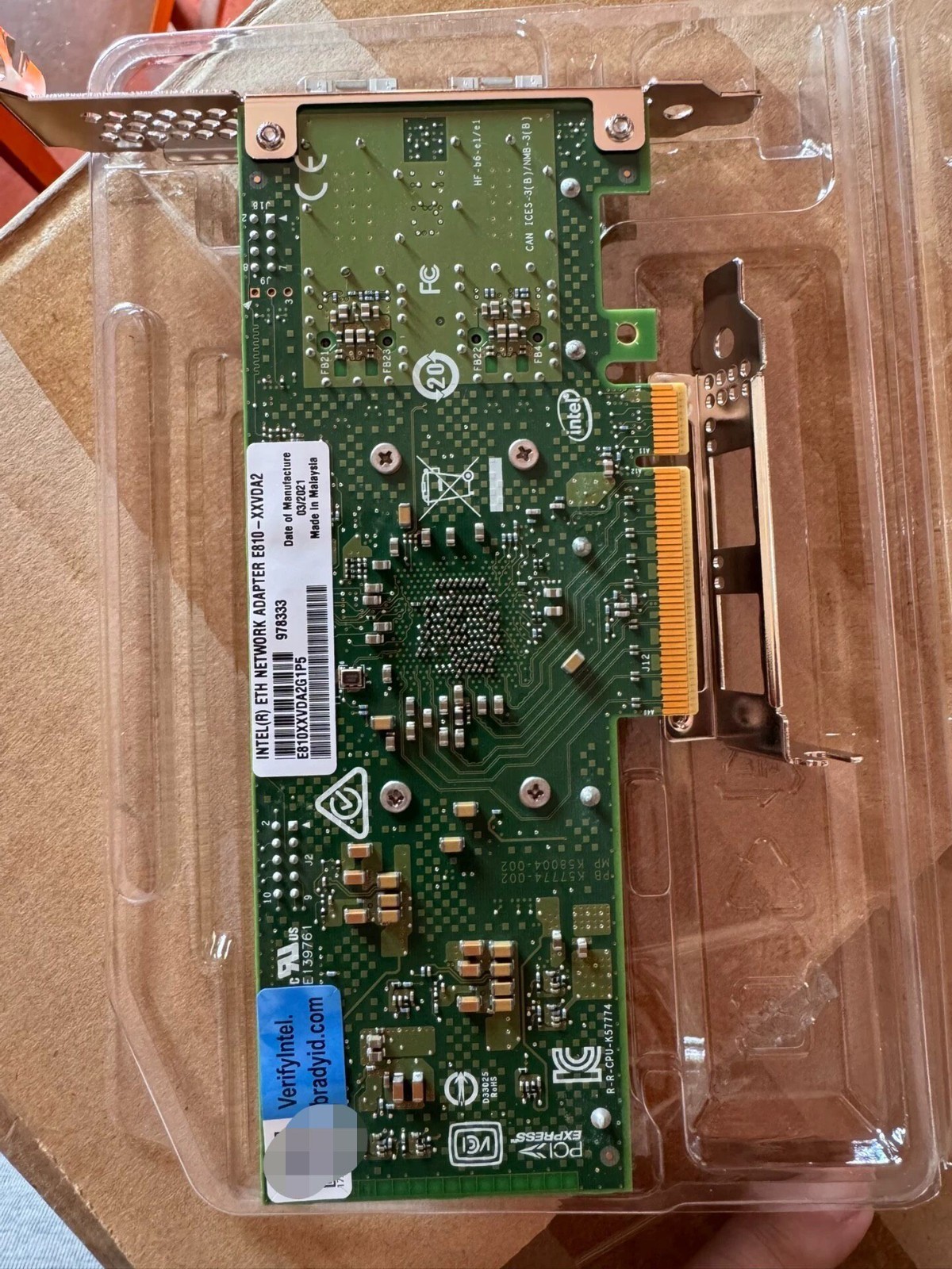 DELL E810-XXVDA2 25GbE Ethernet Network Adapter E810 06J1N1 0CD16M
