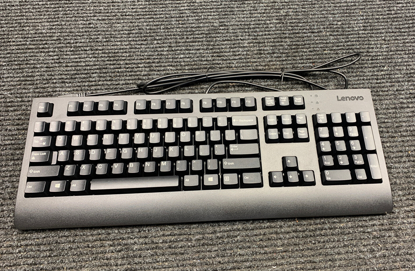 New Lenovo 00XH688 Black USB Keyboard Wired Standard  KBBH21 