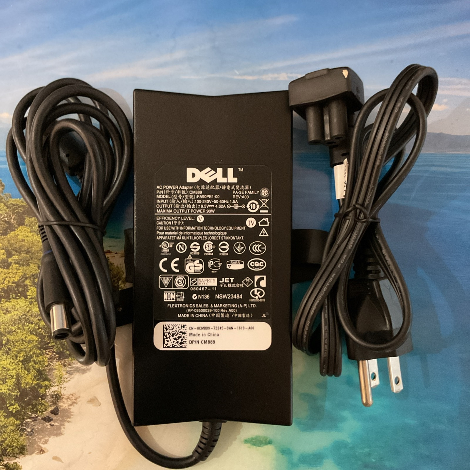 LOT OF 28 DELL FA90PE1-00/ LA90PE1-00DA90PE1-00 19.5V 4.62A 90W AC Power Adapter