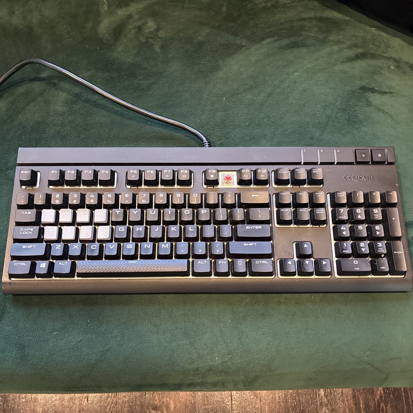 Corsair Strafe RGB Mechanical Gaming Keyboard RGP0018 MISSING F10