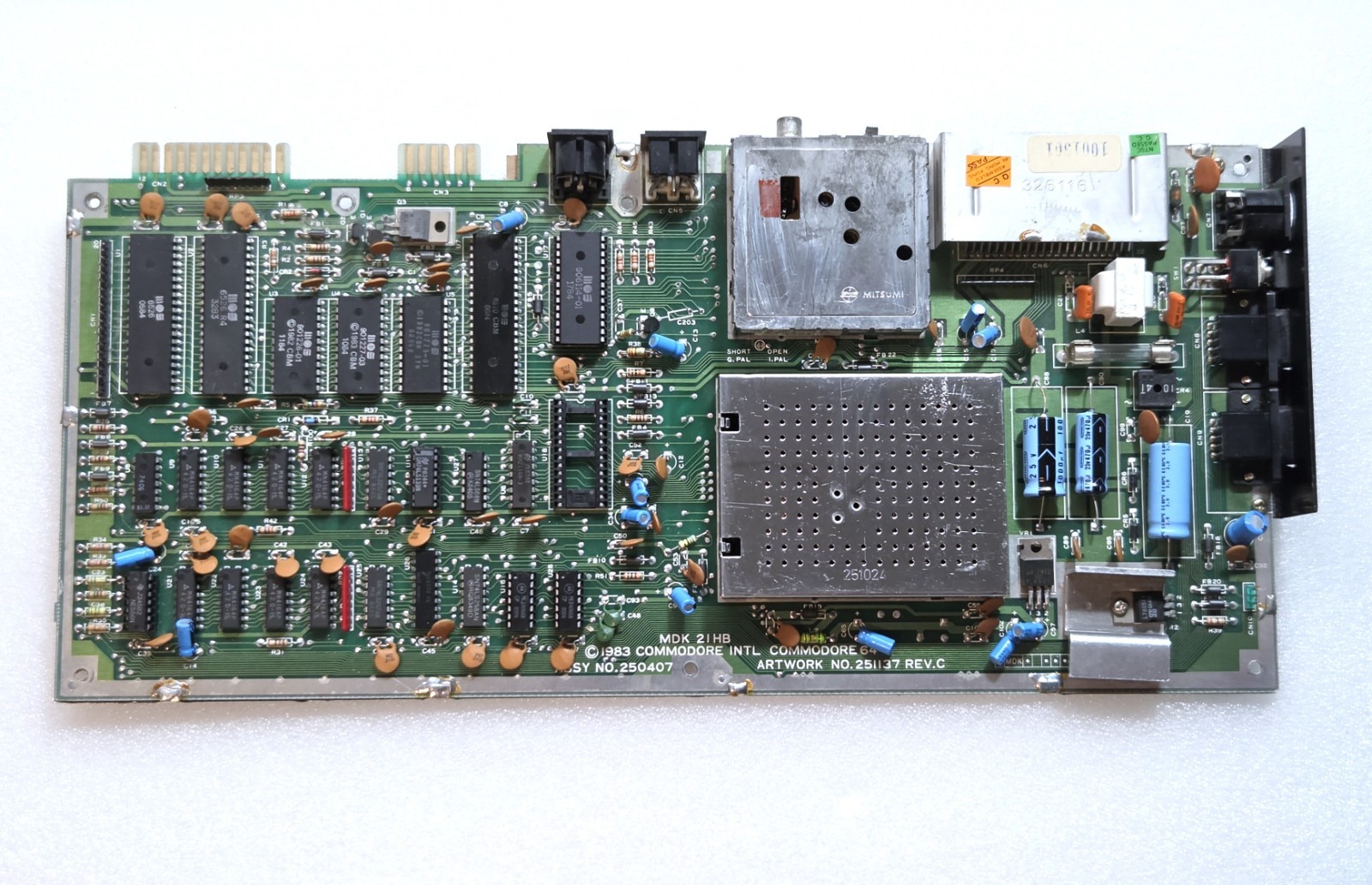 Commodore C64 Motherboard 250407 Working/Tested